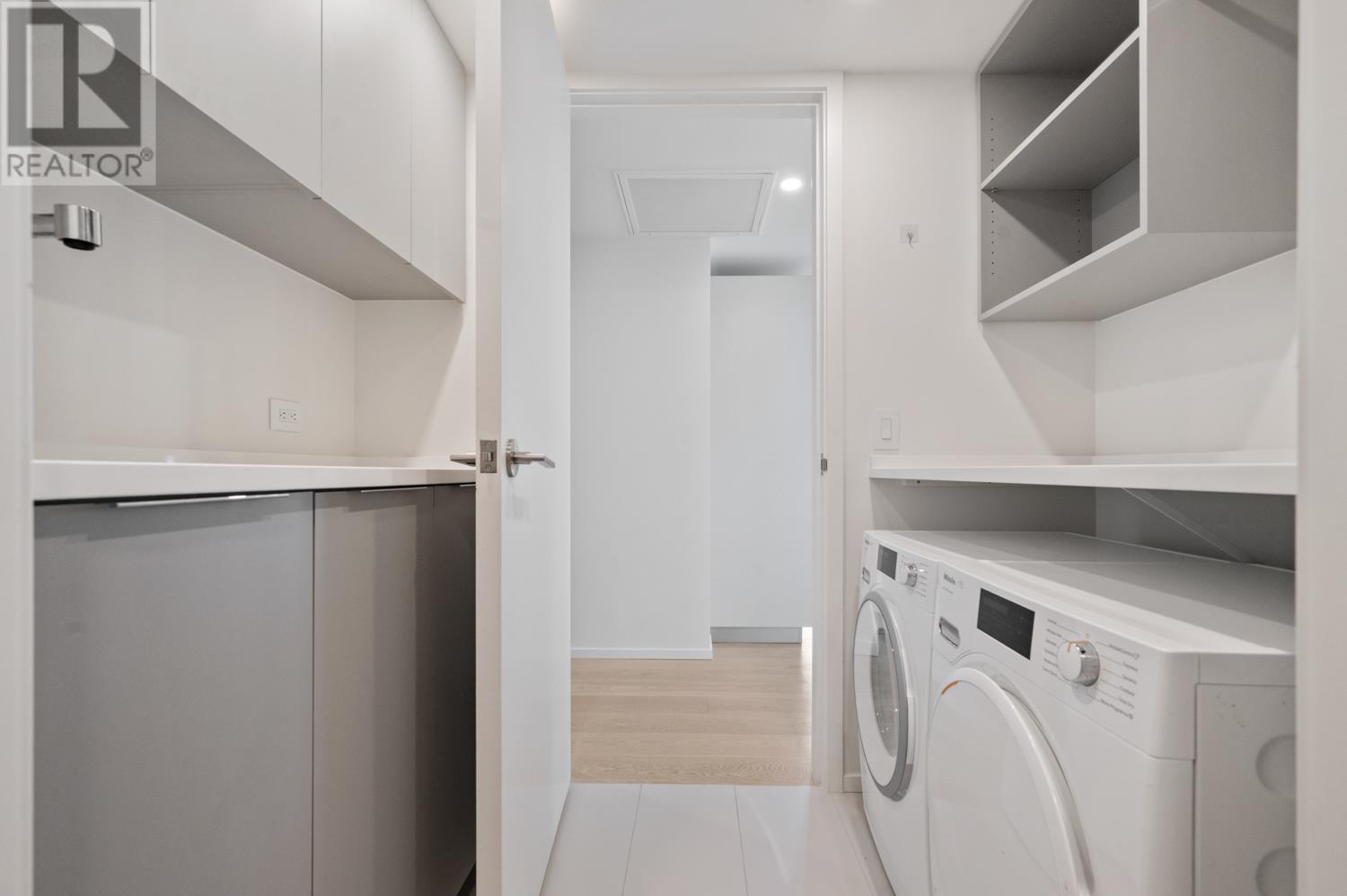 360x 889 Pacific Street, Vancouver, British Columbia  V6Z 1C3 - Photo 19 - R3008627