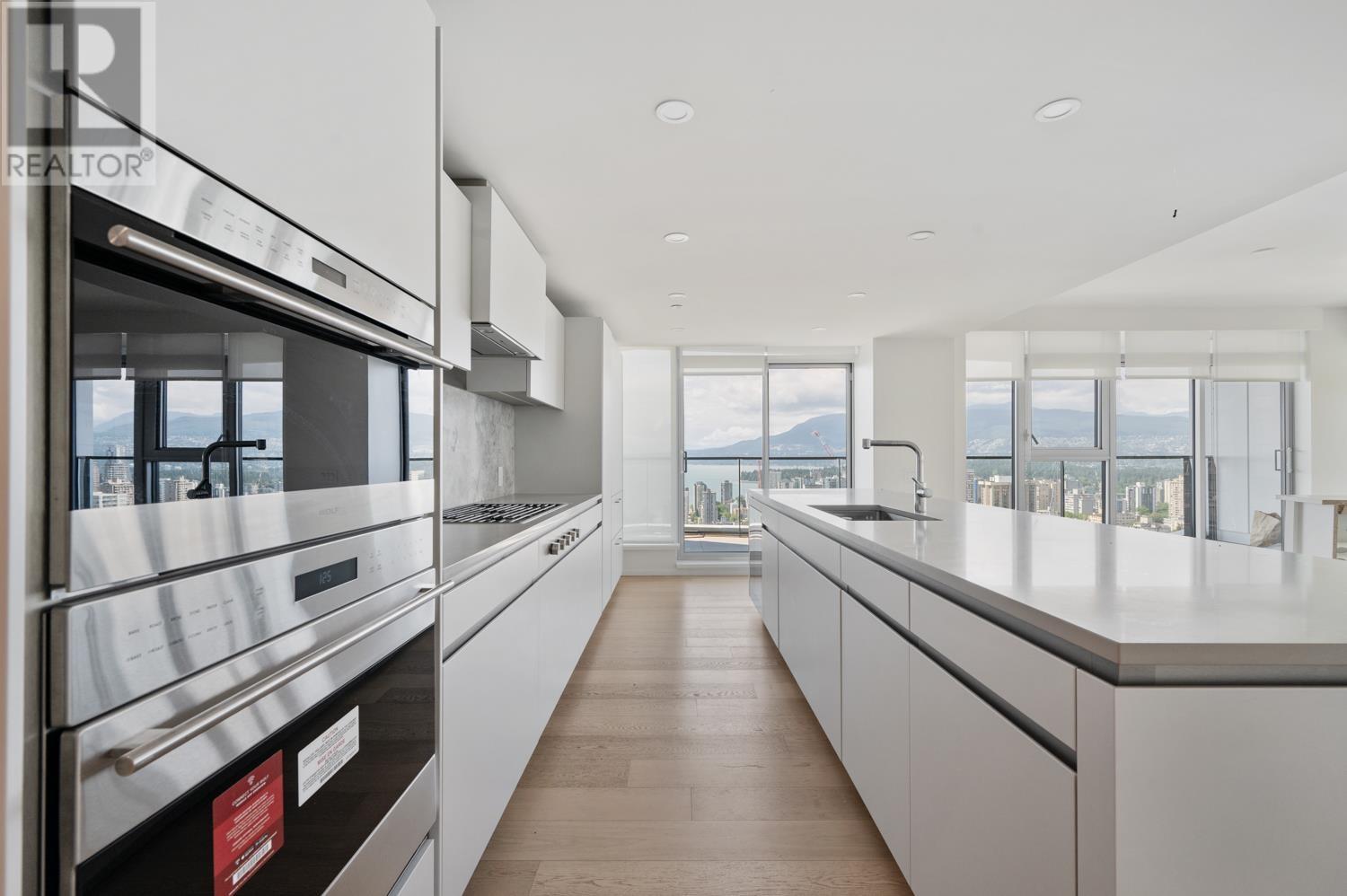360x 889 Pacific Street, Vancouver, British Columbia  V6Z 1C3 - Photo 6 - R3008627