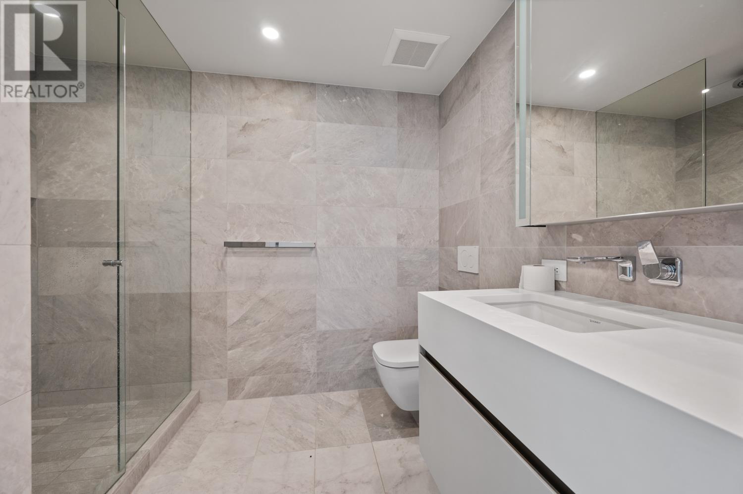 360x 889 Pacific Street, Vancouver, British Columbia  V6Z 1C3 - Photo 14 - R3008627