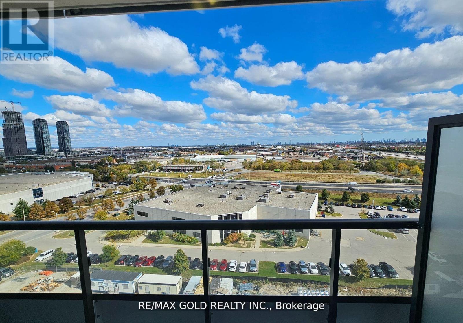 1116 - 60 Honeycrisp Crescent, Vaughan, Ontario  L4K 0N5 - Photo 7 - N12262966