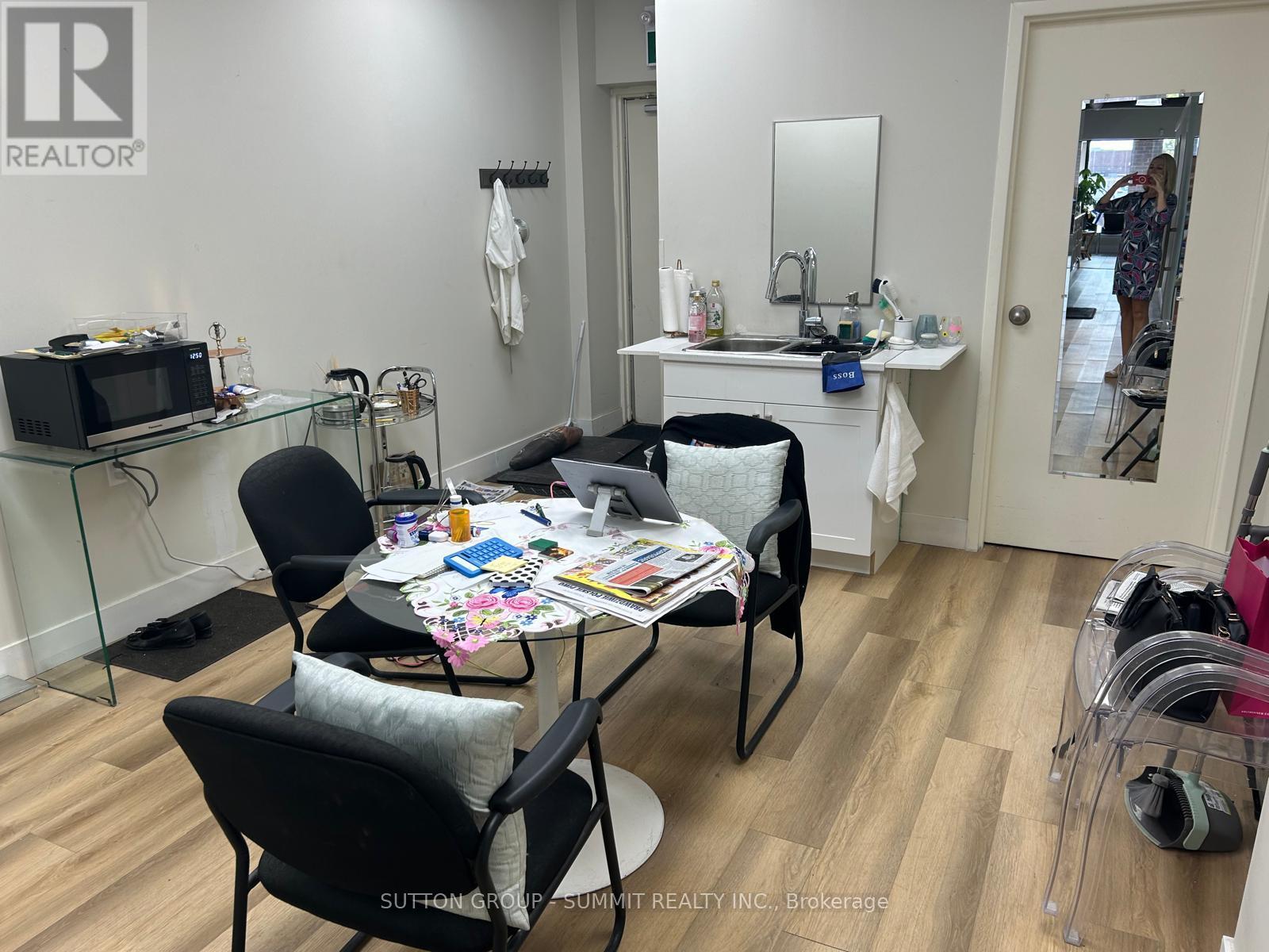 22 - 1118 Centre Street, Vaughan, Ontario  L4J 7R9 - Photo 8 - N12263060