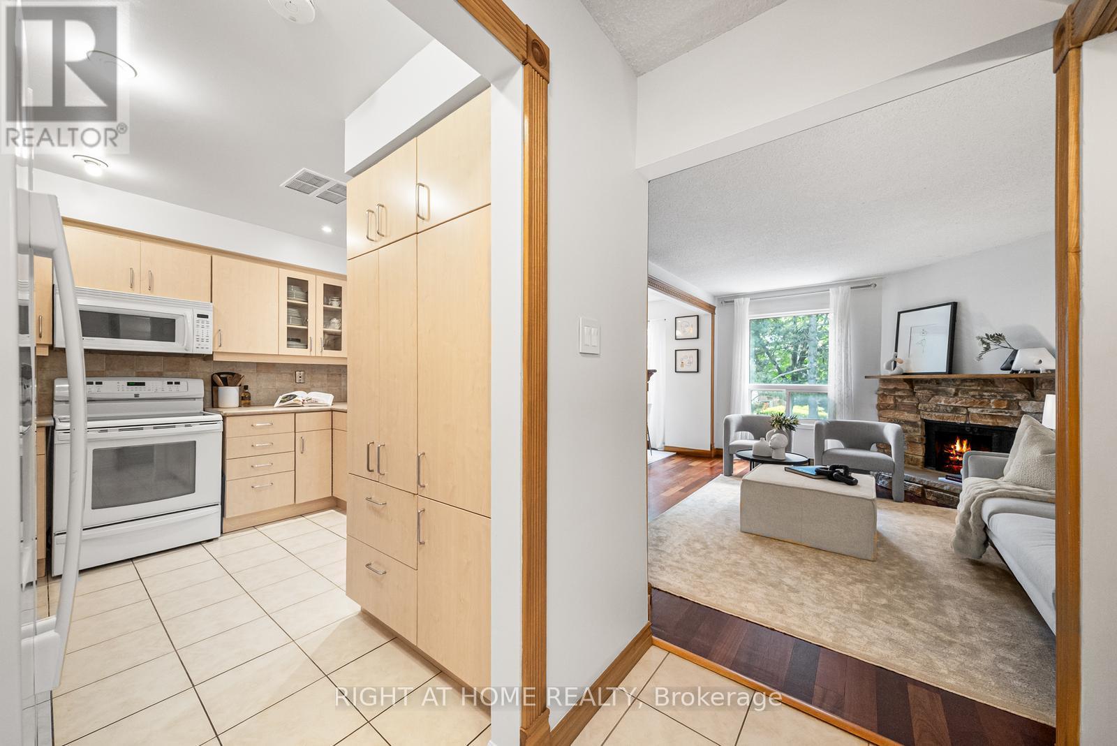 Property at 8 KINDALE WAY image 5