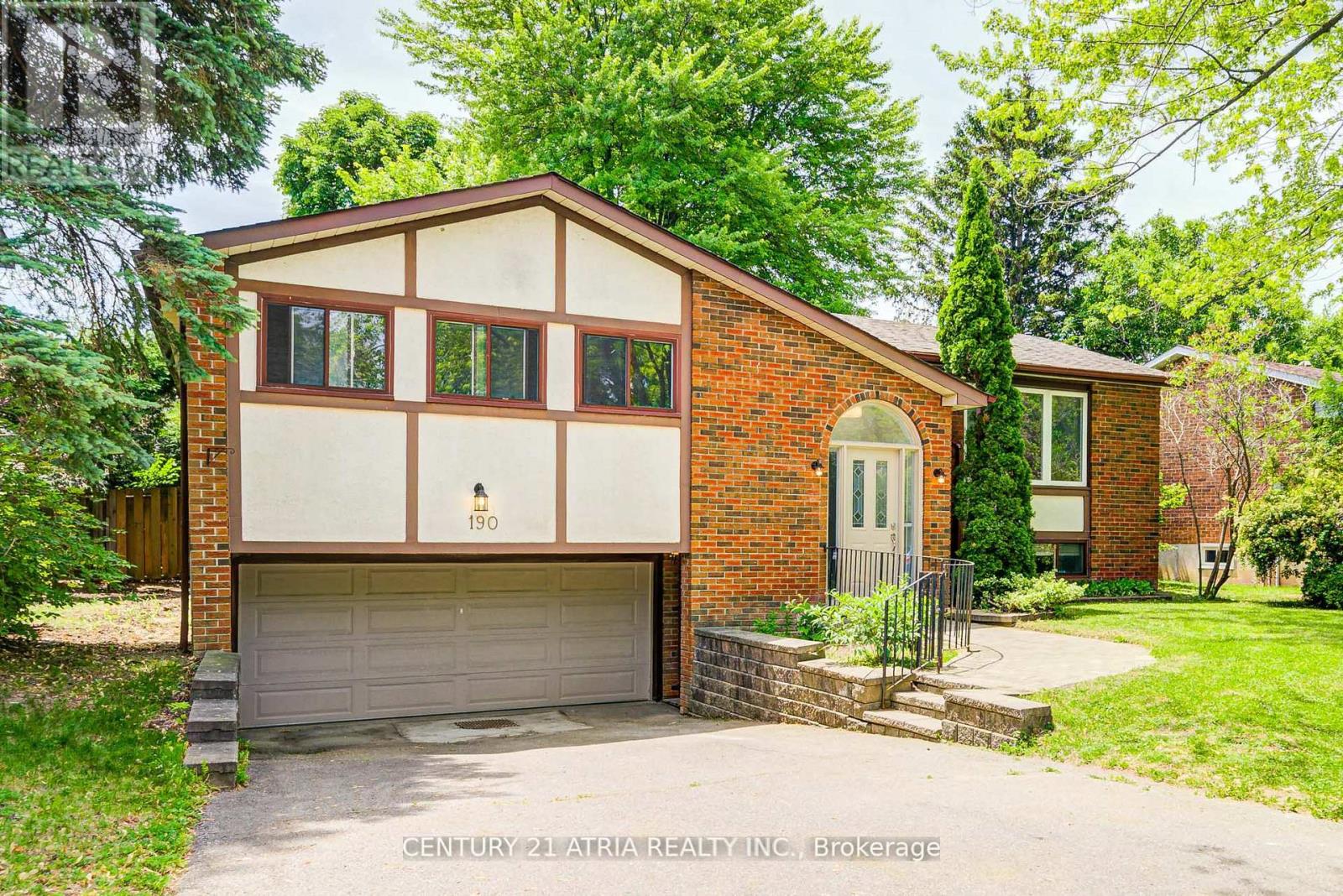 Property at 190 ROMFIELD CIRCUIT image 1