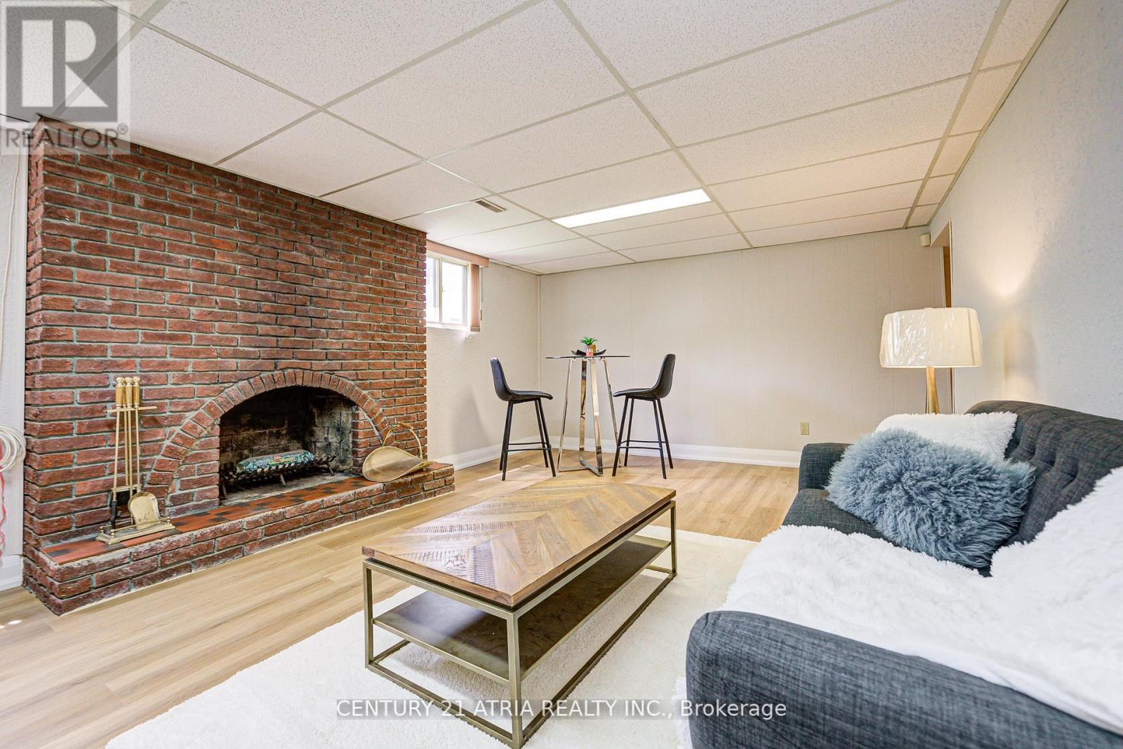 190 Romfield Circuit, Markham, Ontario  L3T 3J1 - Photo 34 - N12263112