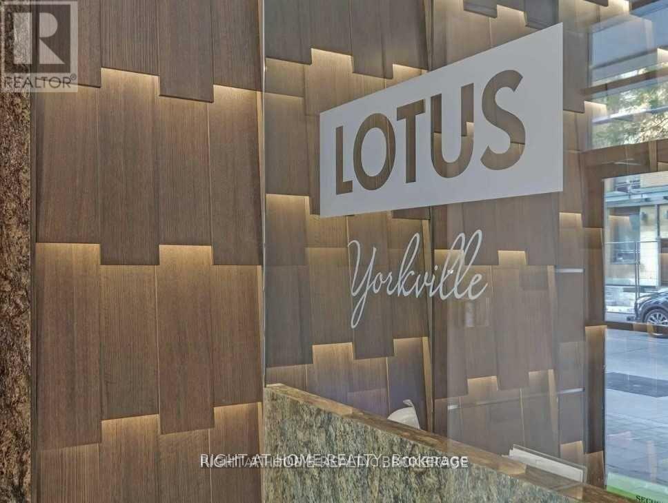 1109 - 8 SCOLLARD STREET, Toronto, Ontario