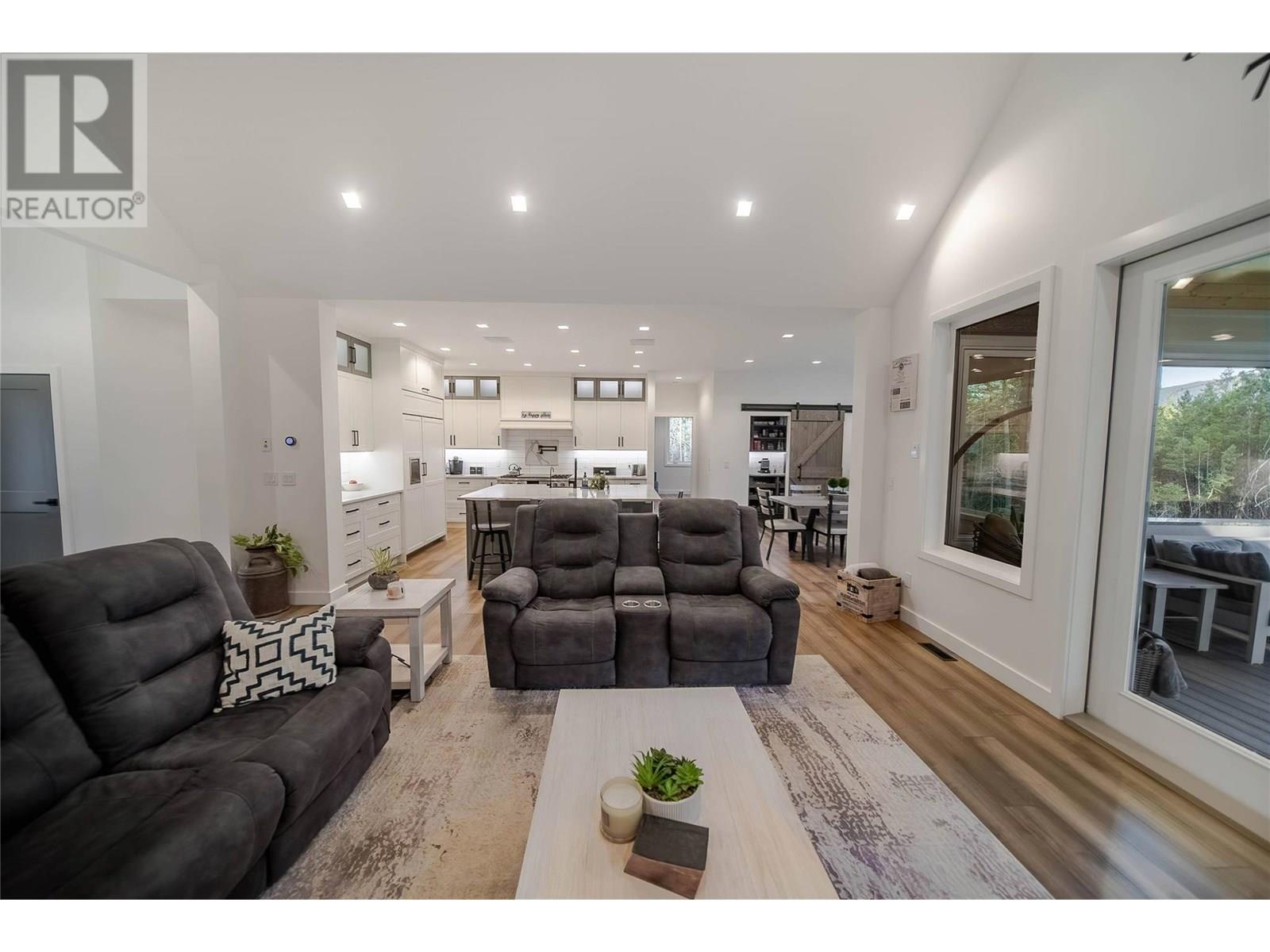 2106 Whistle Wood Way, Cranbrook, British Columbia  V1C 6V6 - Photo 13 - 10353860