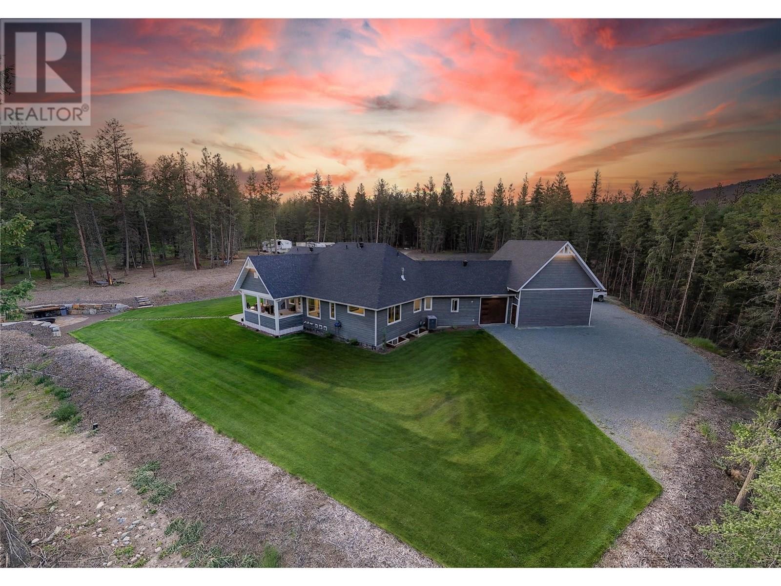 2106 Whistle Wood Way, Cranbrook, British Columbia  V1C 6V6 - Photo 2 - 10353860