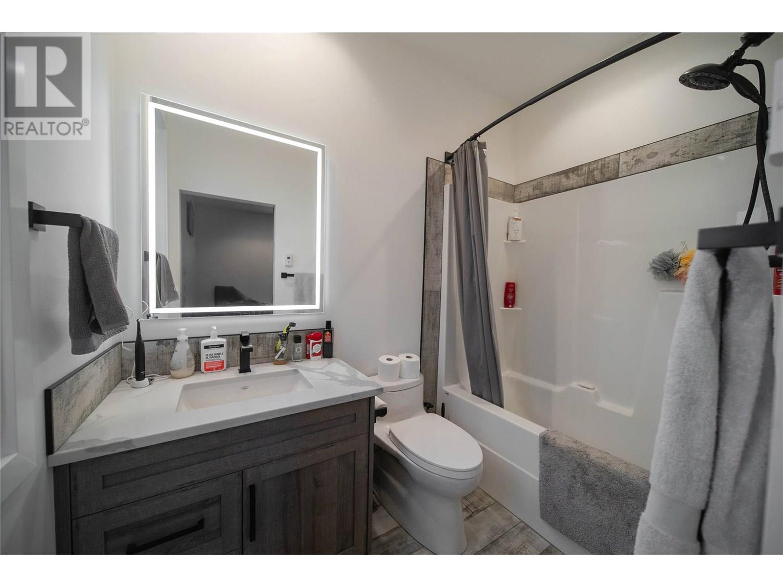 2106 Whistle Wood Way, Cranbrook, British Columbia  V1C 6V6 - Photo 38 - 10353860