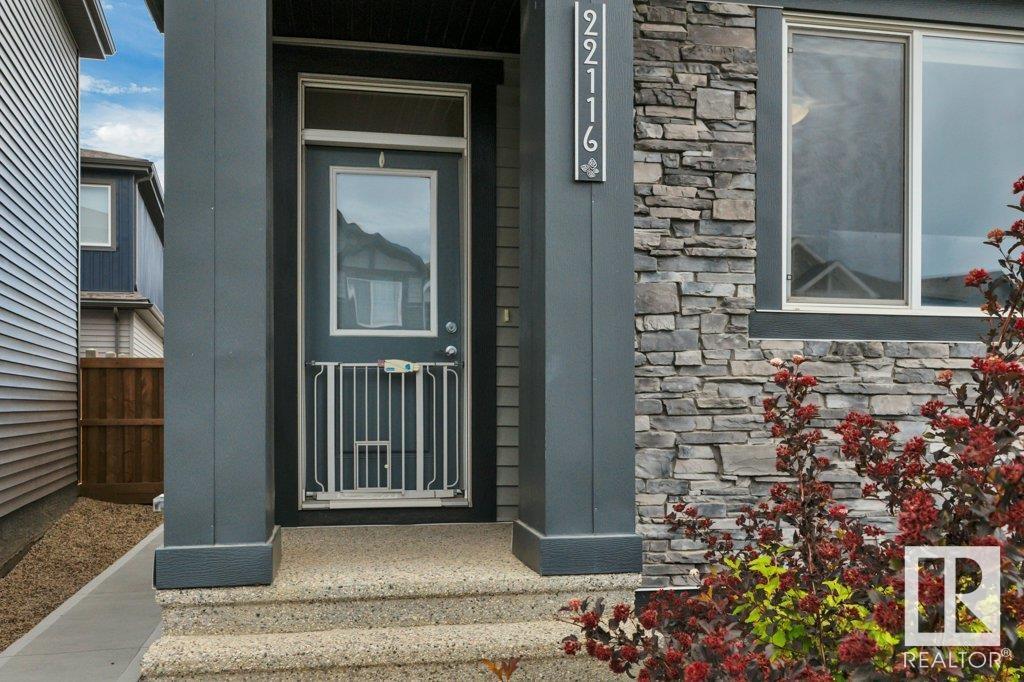 Property at 22116 85 AV NW image 3