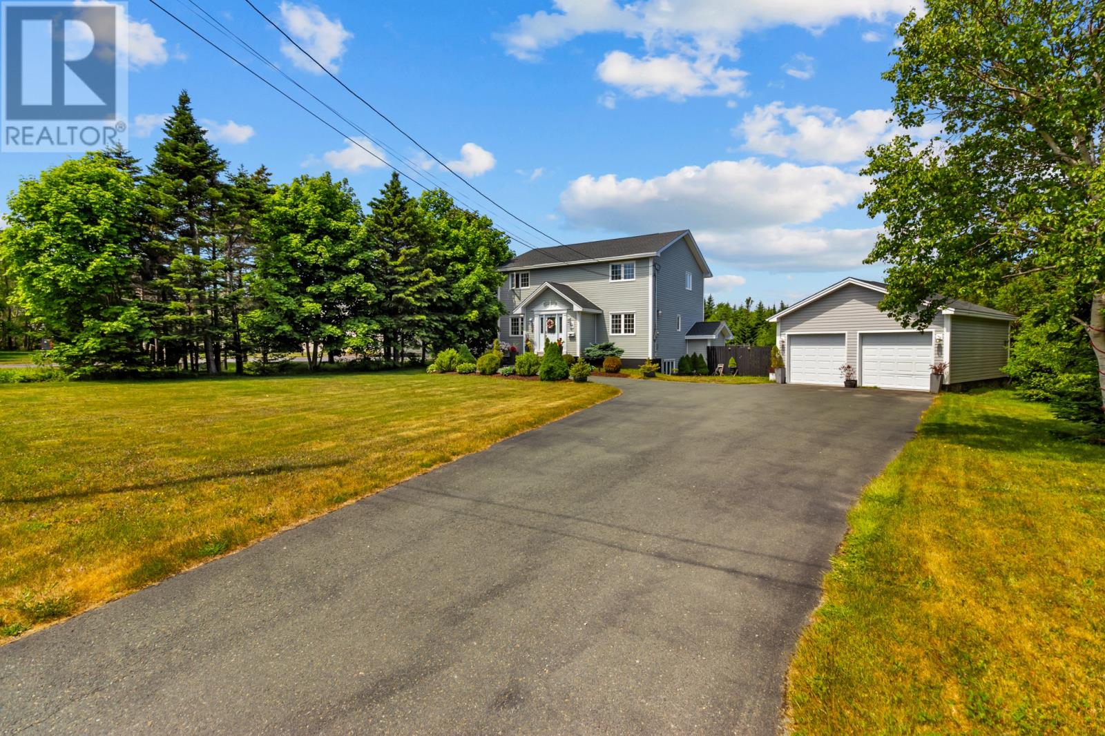 Property at 44 Pulpit Rock Road image 2