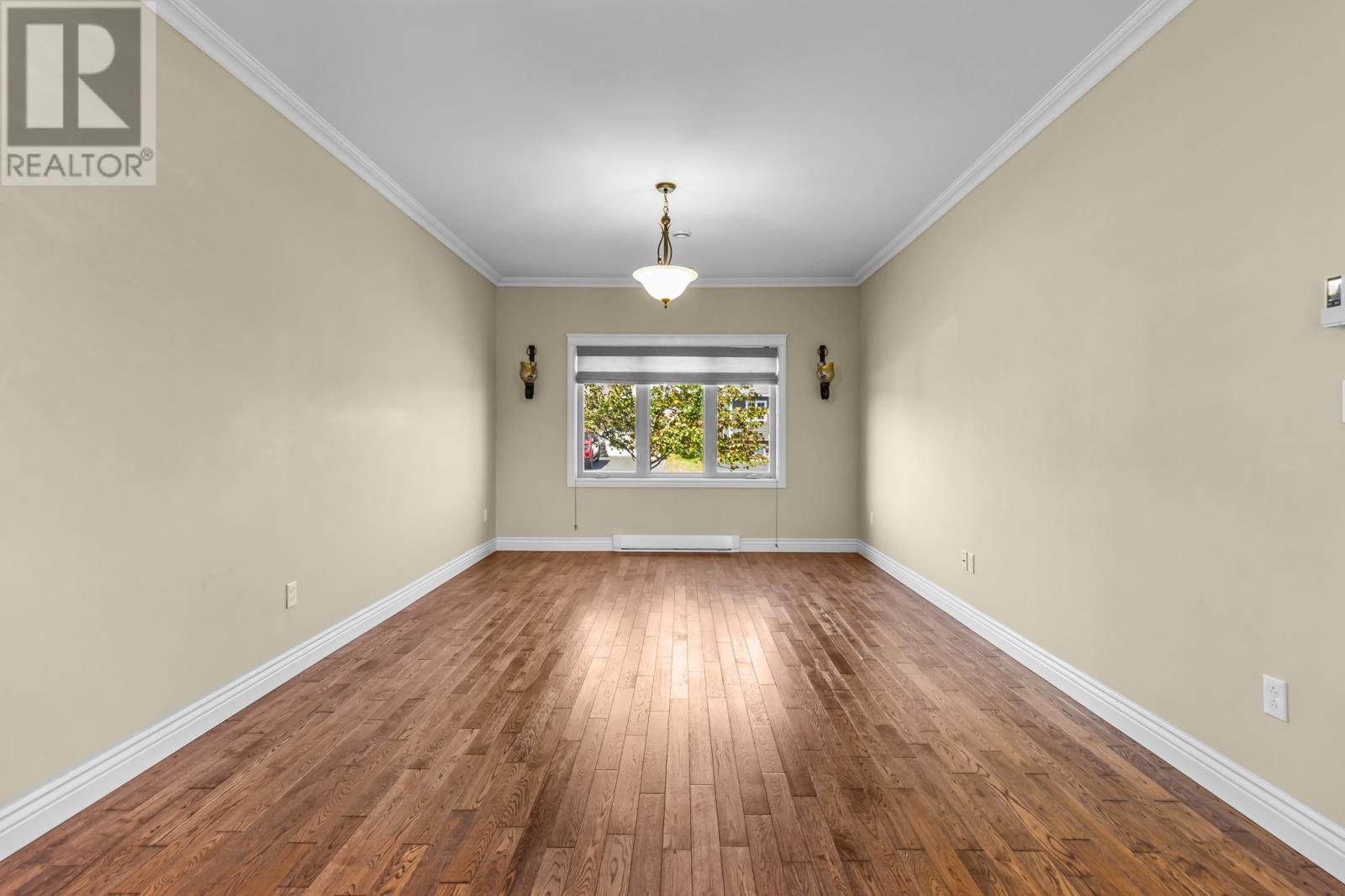 Property at 21 Agustus Avenue image 4