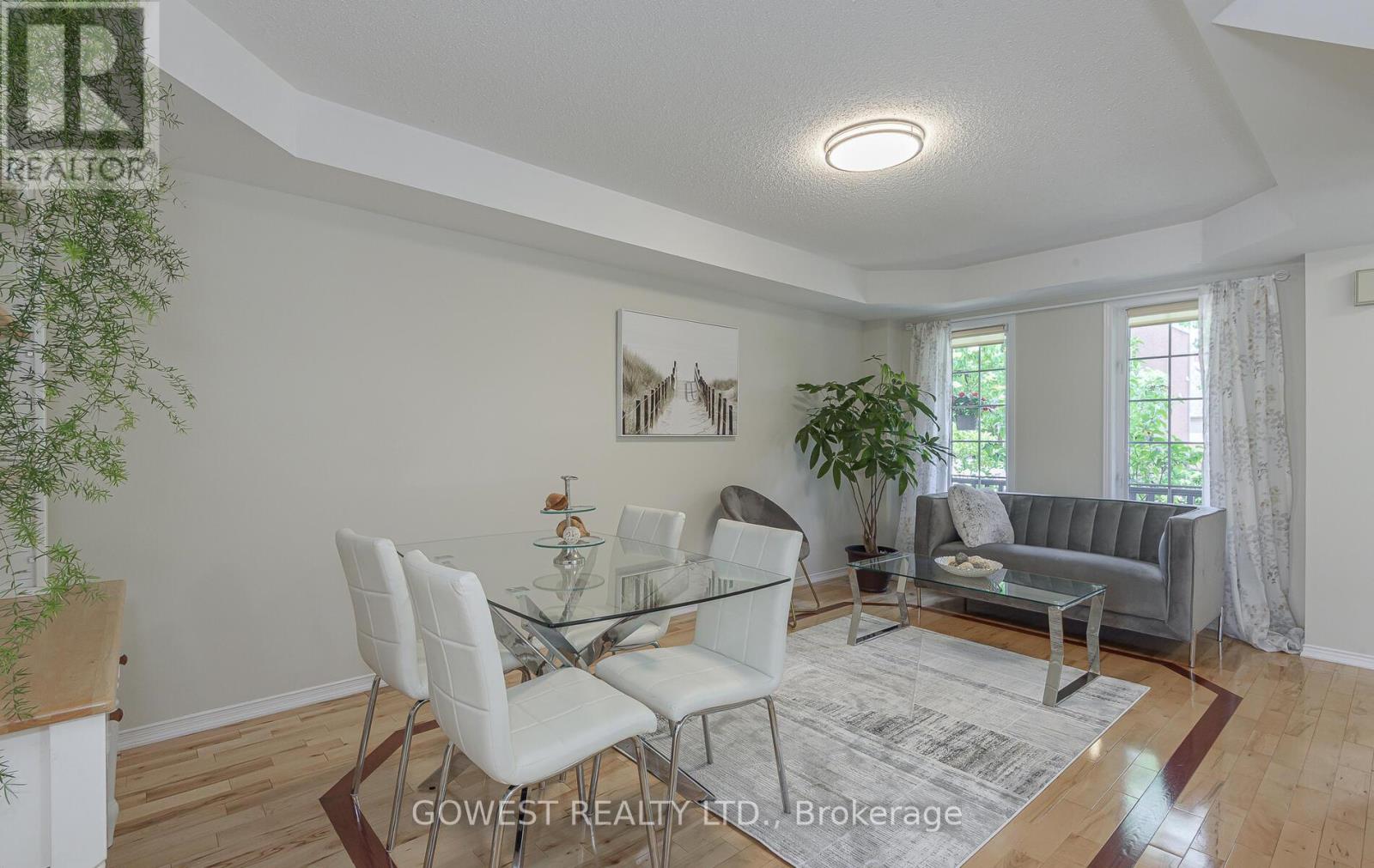 212 Roxton Road, Oakville (Ro River Oaks), Ontario  L6H 6M8 - Photo 10 - W12263016