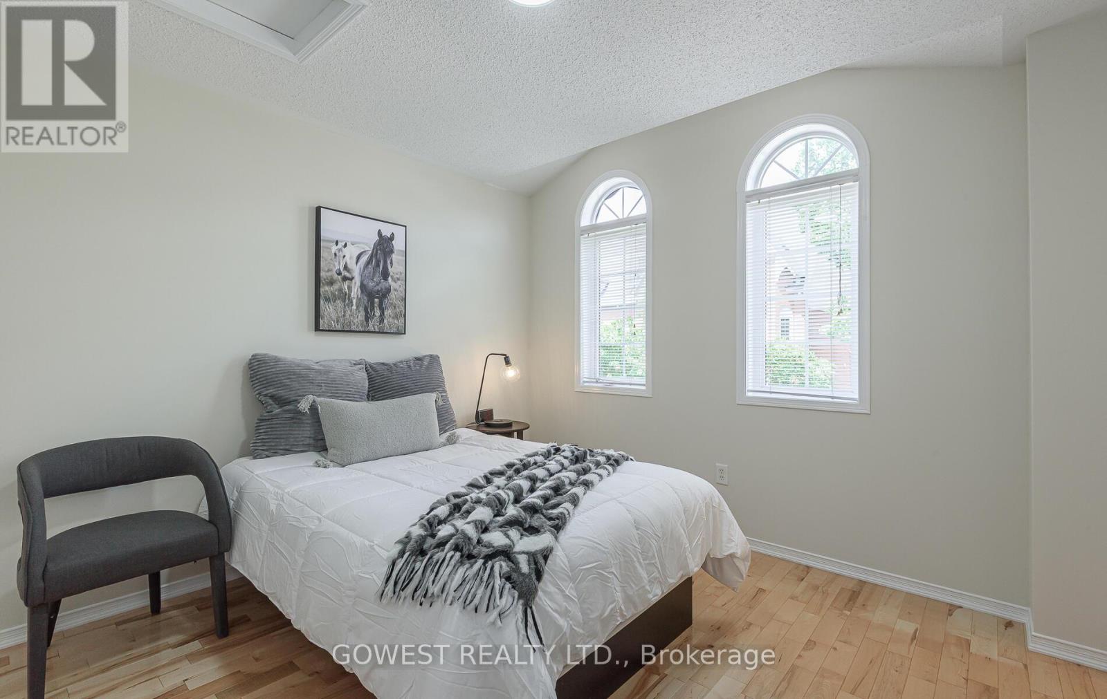 212 Roxton Road, Oakville (Ro River Oaks), Ontario  L6H 6M8 - Photo 19 - W12263016