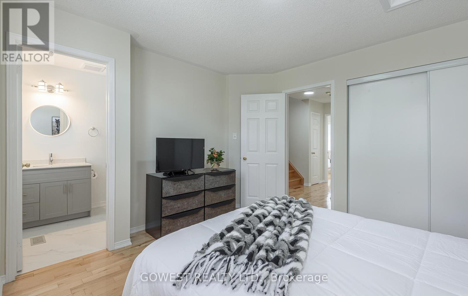 212 Roxton Road, Oakville (Ro River Oaks), Ontario  L6H 6M8 - Photo 20 - W12263016