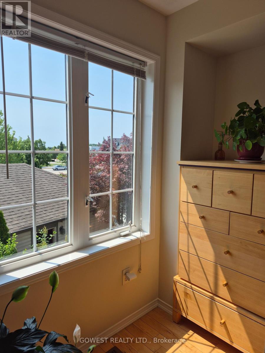 212 Roxton Road, Oakville (Ro River Oaks), Ontario  L6H 6M8 - Photo 28 - W12263016