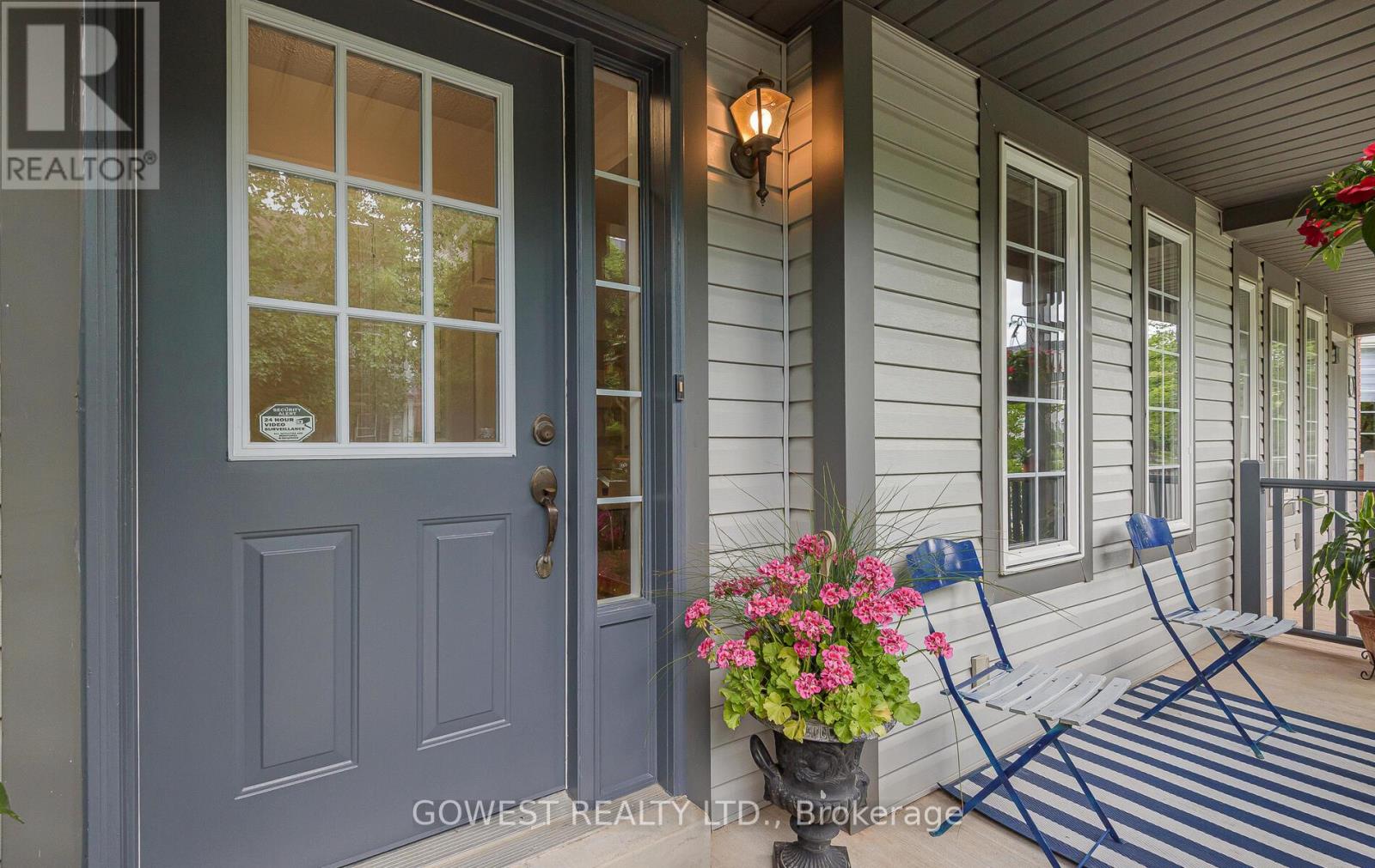 Property at 212 ROXTON ROAD image 3