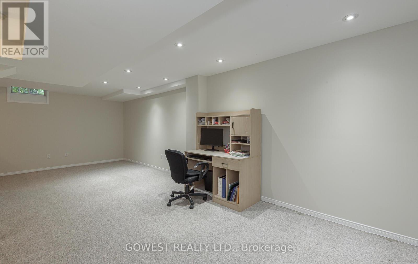 212 Roxton Road, Oakville (Ro River Oaks), Ontario  L6H 6M8 - Photo 42 - W12263016