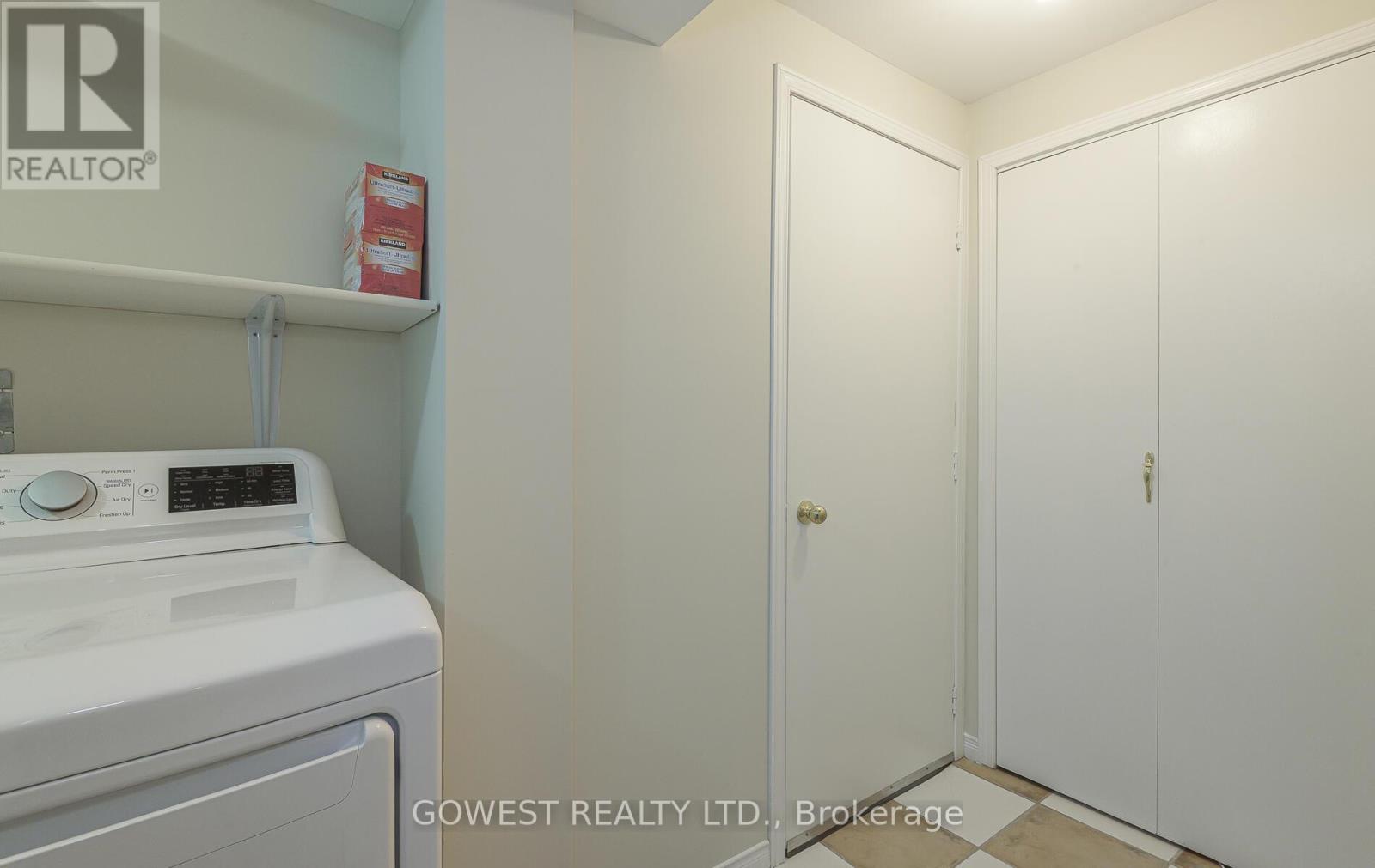 212 Roxton Road, Oakville (Ro River Oaks), Ontario  L6H 6M8 - Photo 45 - W12263016