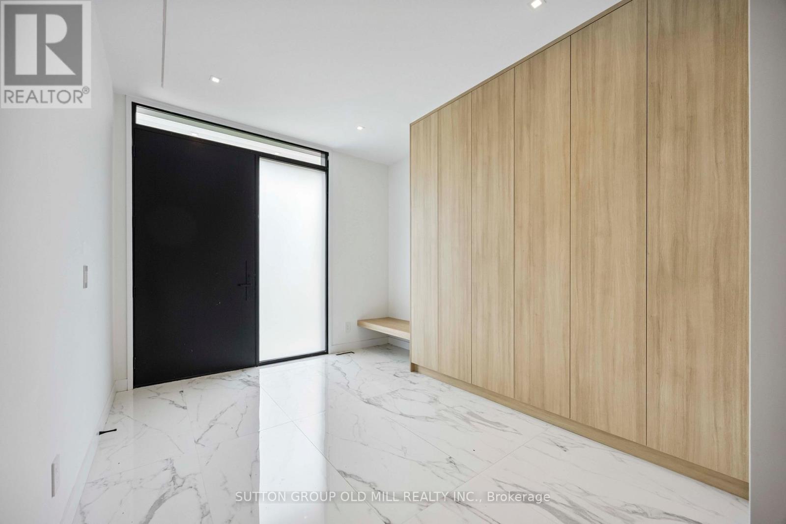 Property at 91 REGAL ROAD image 3