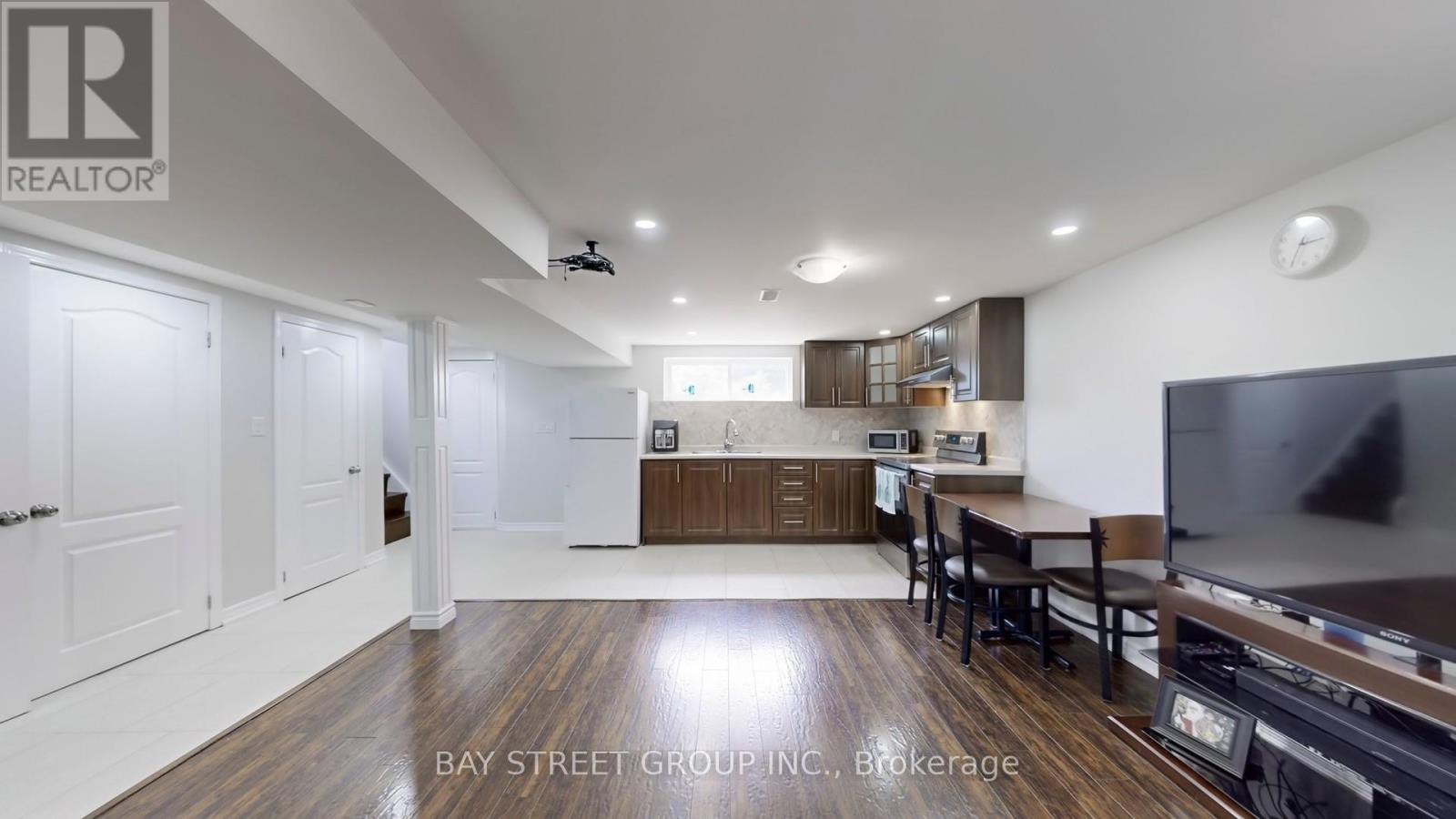15 Macleod Street, Toronto, Ontario  M6L 2M7 - Photo 22 - W12263116