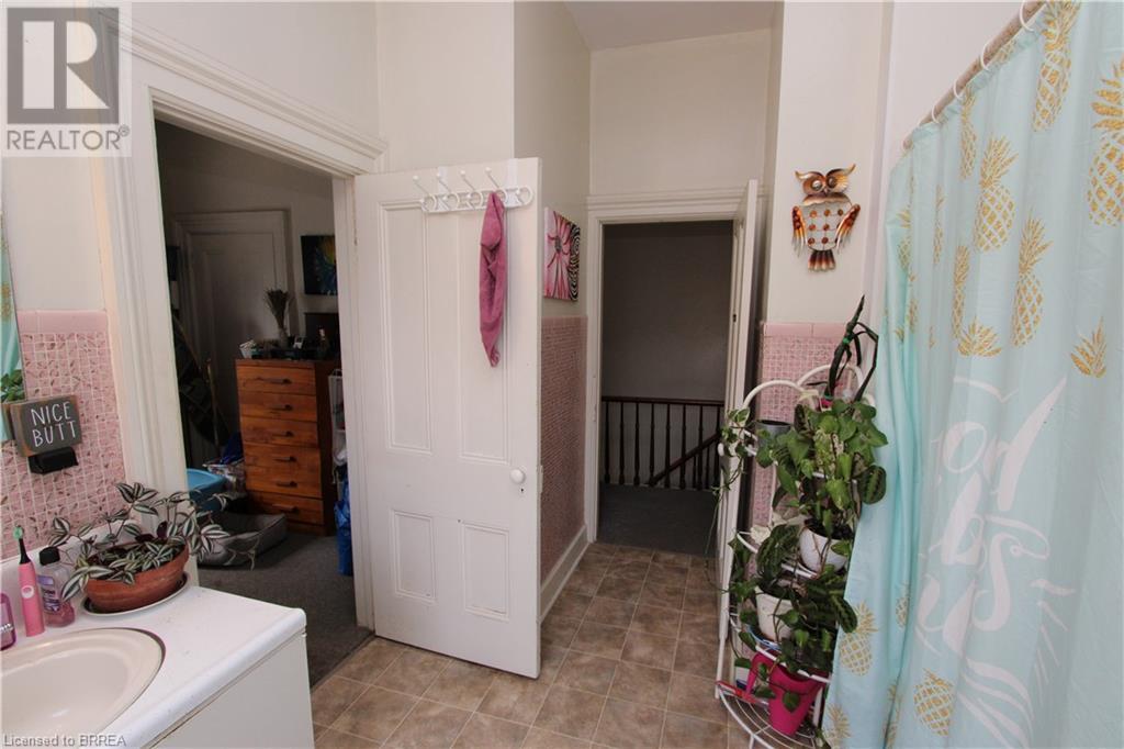 62 Arthur Street, Brantford, Ontario  N3S 3H8 - Photo 28 - 40745522