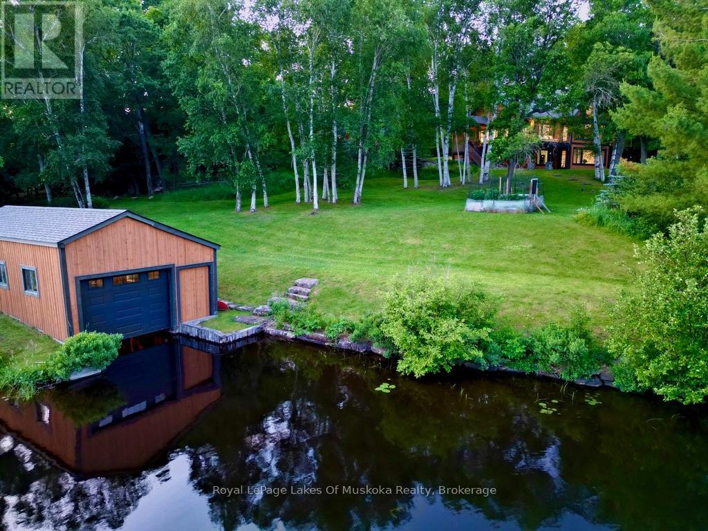 38 Rocky Drive, Huntsville (Brunel), Ontario  P0B 1M0 - Photo 43 - X12262940