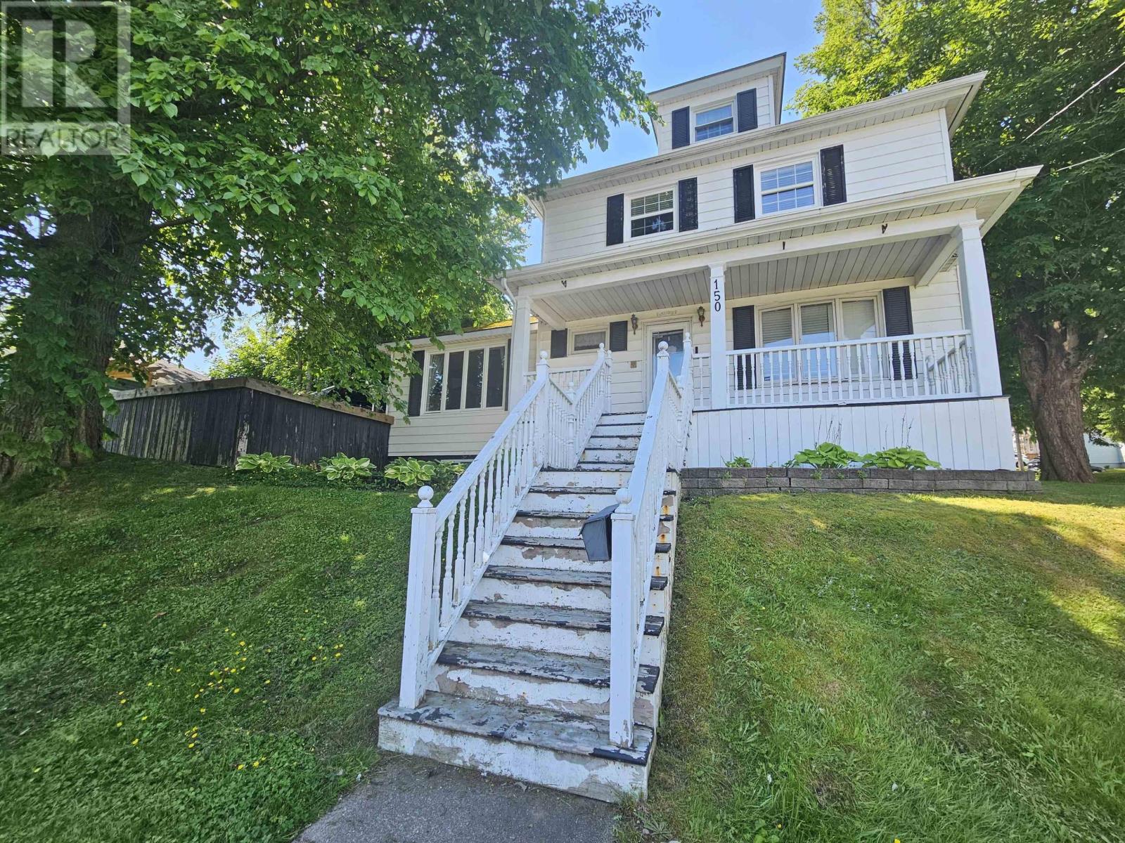 150 Rockdale Avenue, Sydney, Nova Scotia  B1P 1Z5 - Photo 1 - 202505354