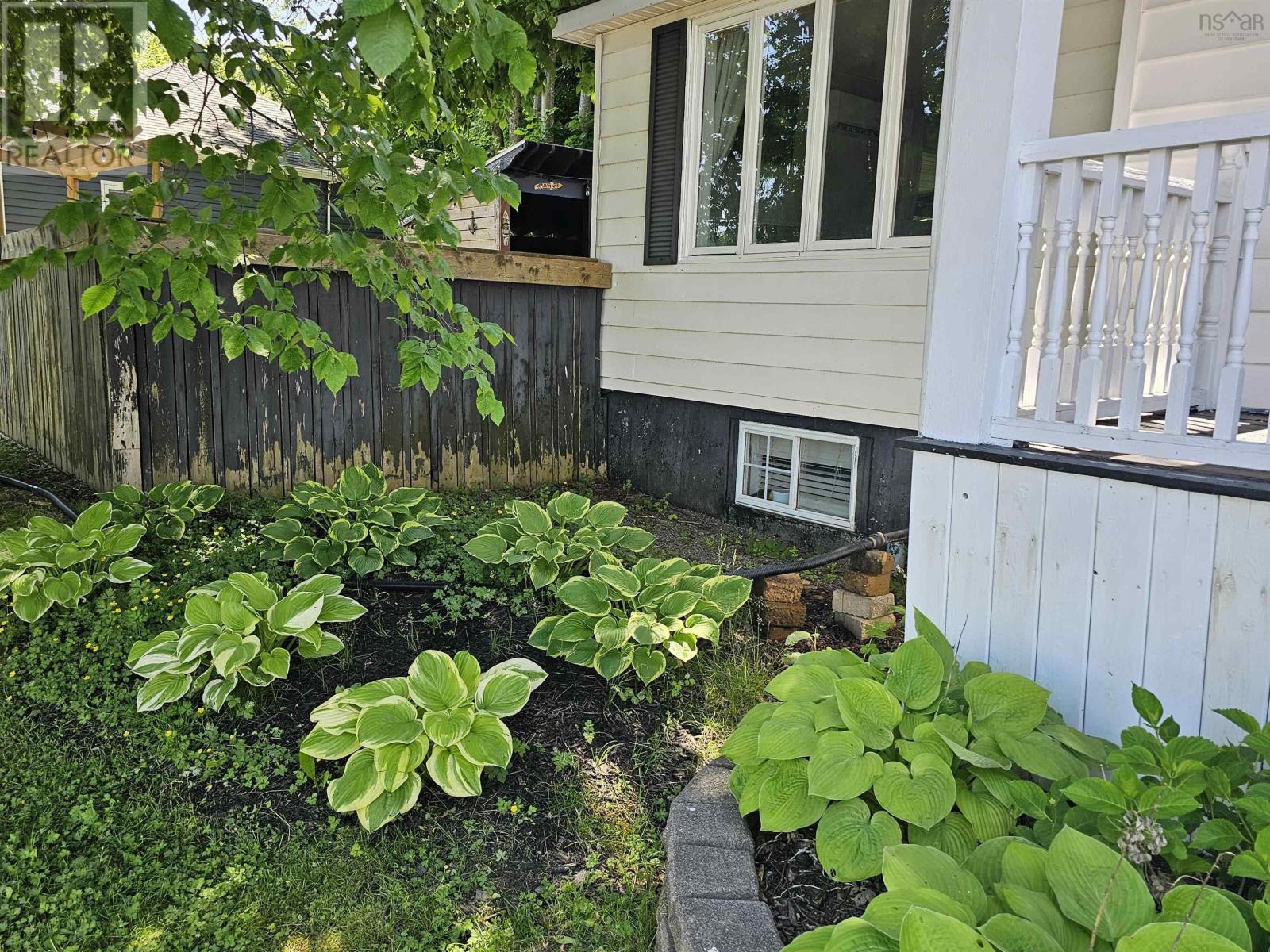 150 Rockdale Avenue, Sydney, Nova Scotia  B1P 1Z5 - Photo 3 - 202505354