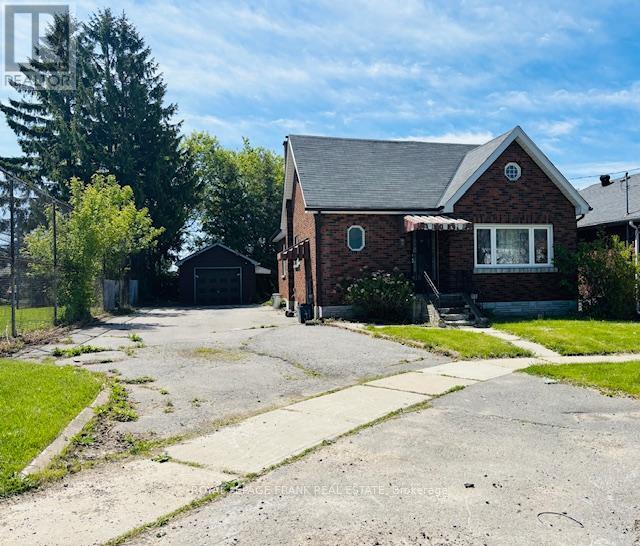 Property at 213 BANTING AVENUE image 1