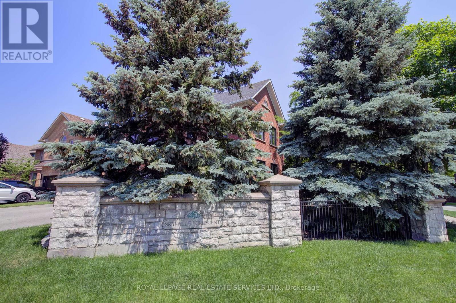 Property at 1079 SKYVALLEY CRESCENT image 3