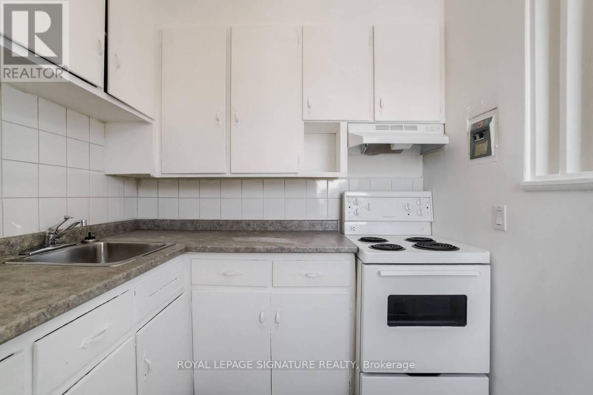 48 David Street, Brampton, Ontario  L6X 1J5 - Photo 32 - W12263173