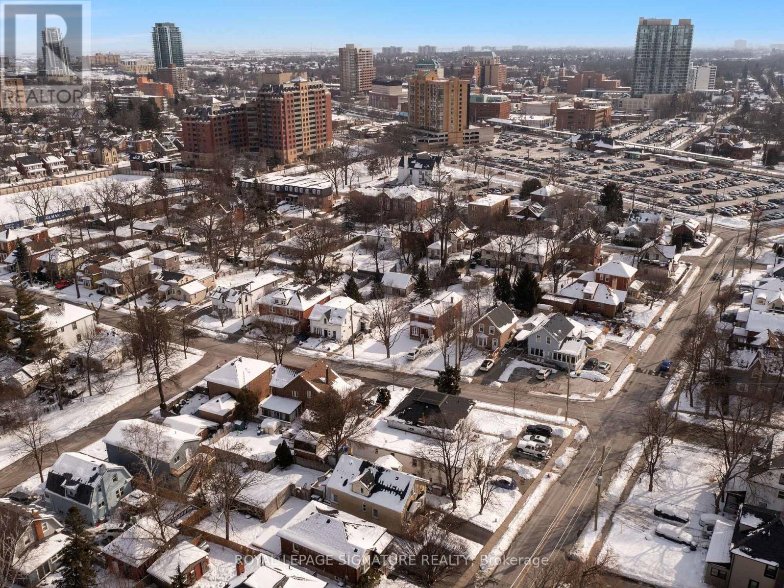 48 David Street, Brampton (Downtown Brampton), Ontario  L6X 1J5 - Photo 42 - W12263173