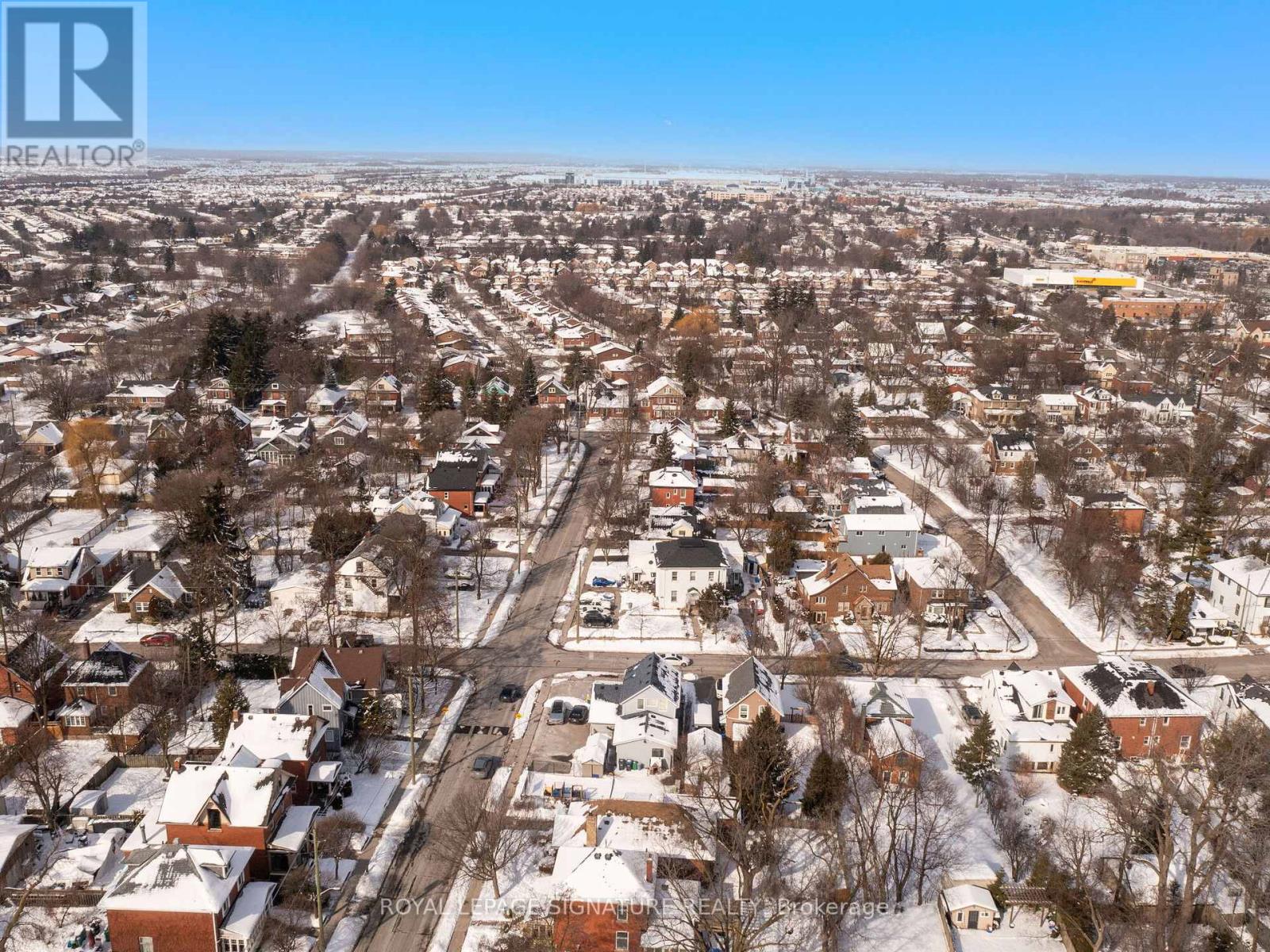 48 David Street, Brampton (Downtown Brampton), Ontario  L6X 1J5 - Photo 45 - W12263173