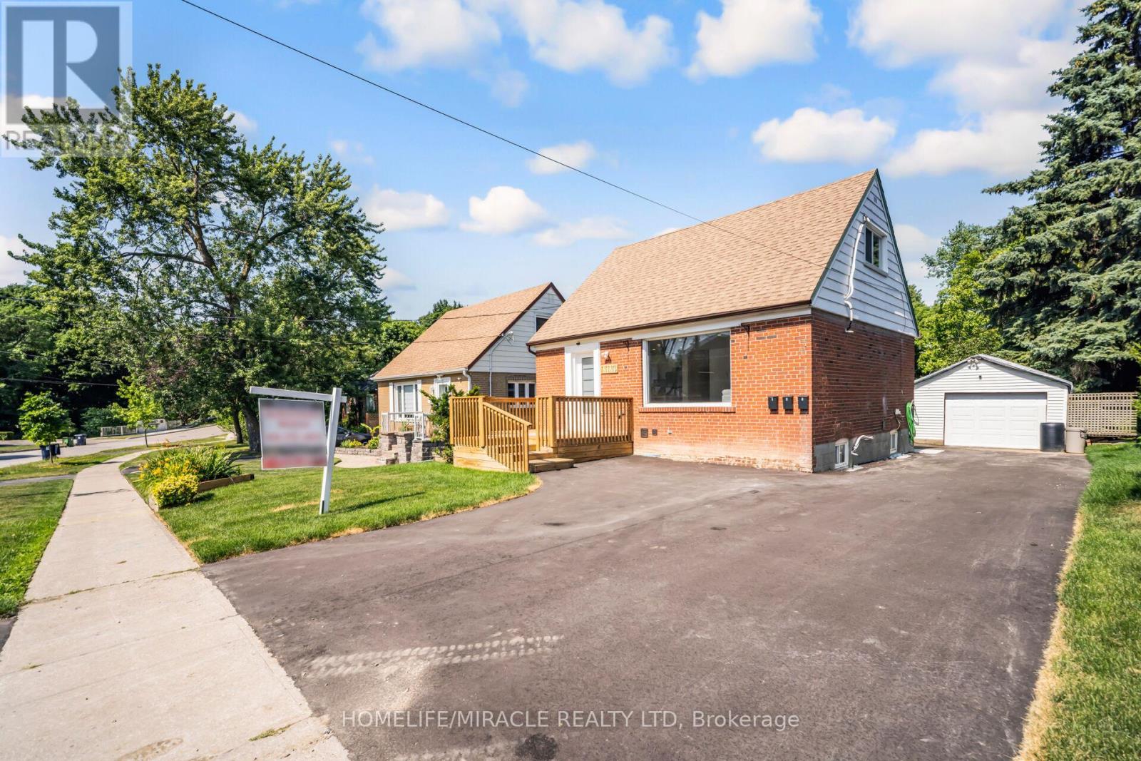 Property at 9 BERRY CREEK DRIVE image 3