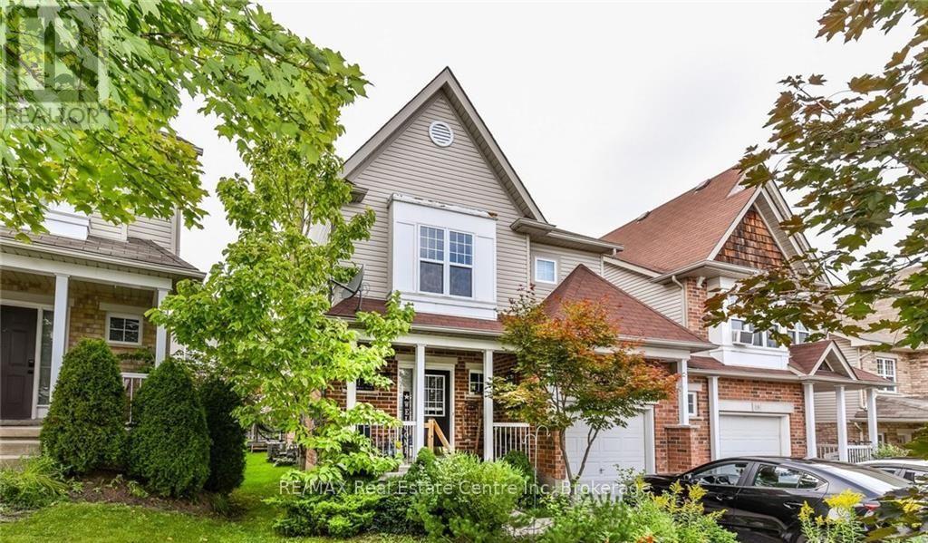 Property at 21 TRUESDALE CRESCENT image 4