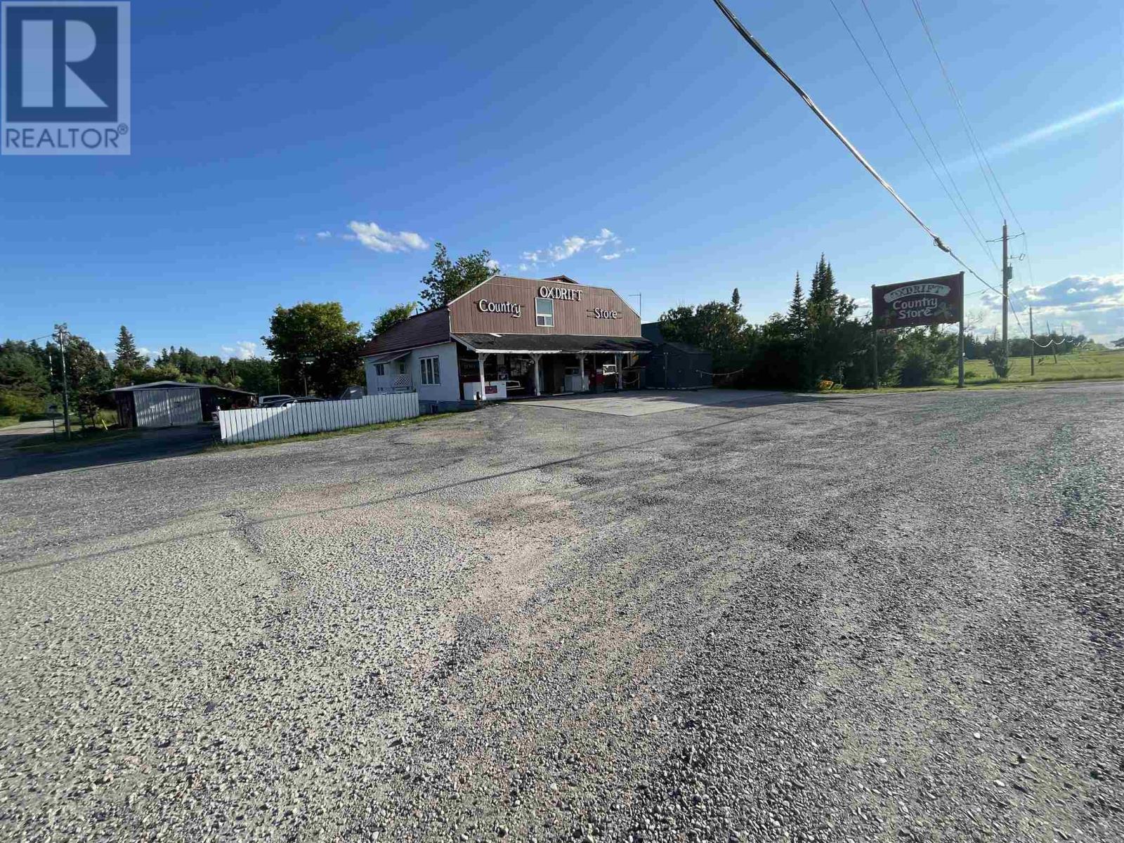 18808 Hwy 17, Oxdrift, Ontario  P0V 2J0 - Photo 3 - TB252004