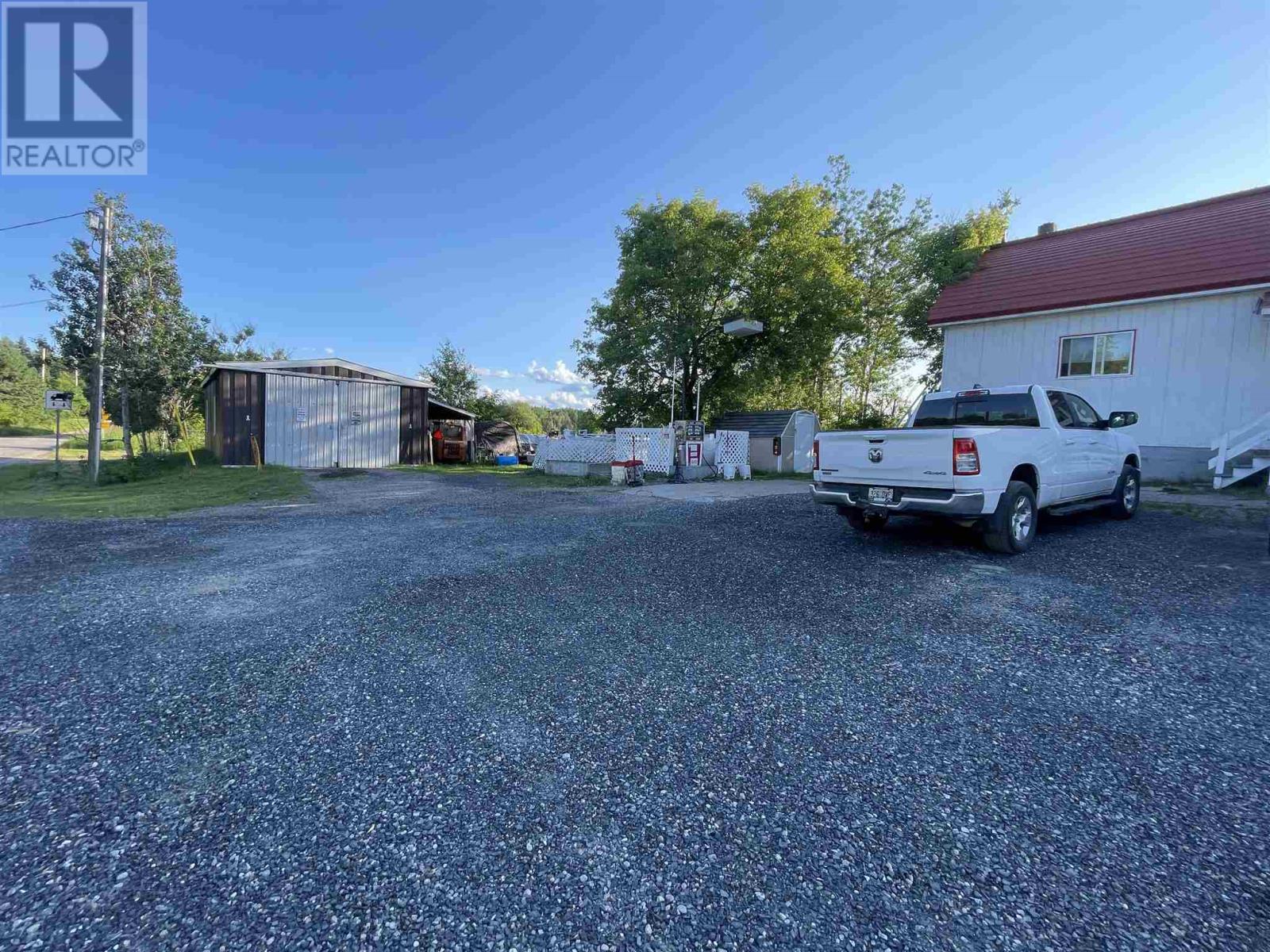 18808 Hwy 17, Oxdrift, Ontario  P0V 2J0 - Photo 8 - TB252004