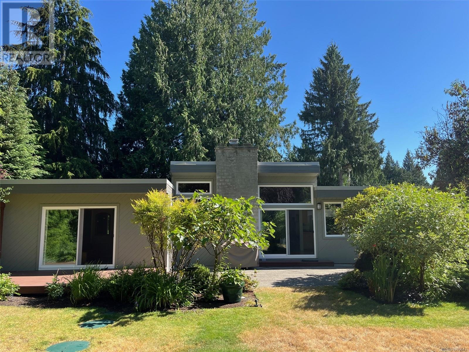 Property at 955 Ballenas Rd image 3