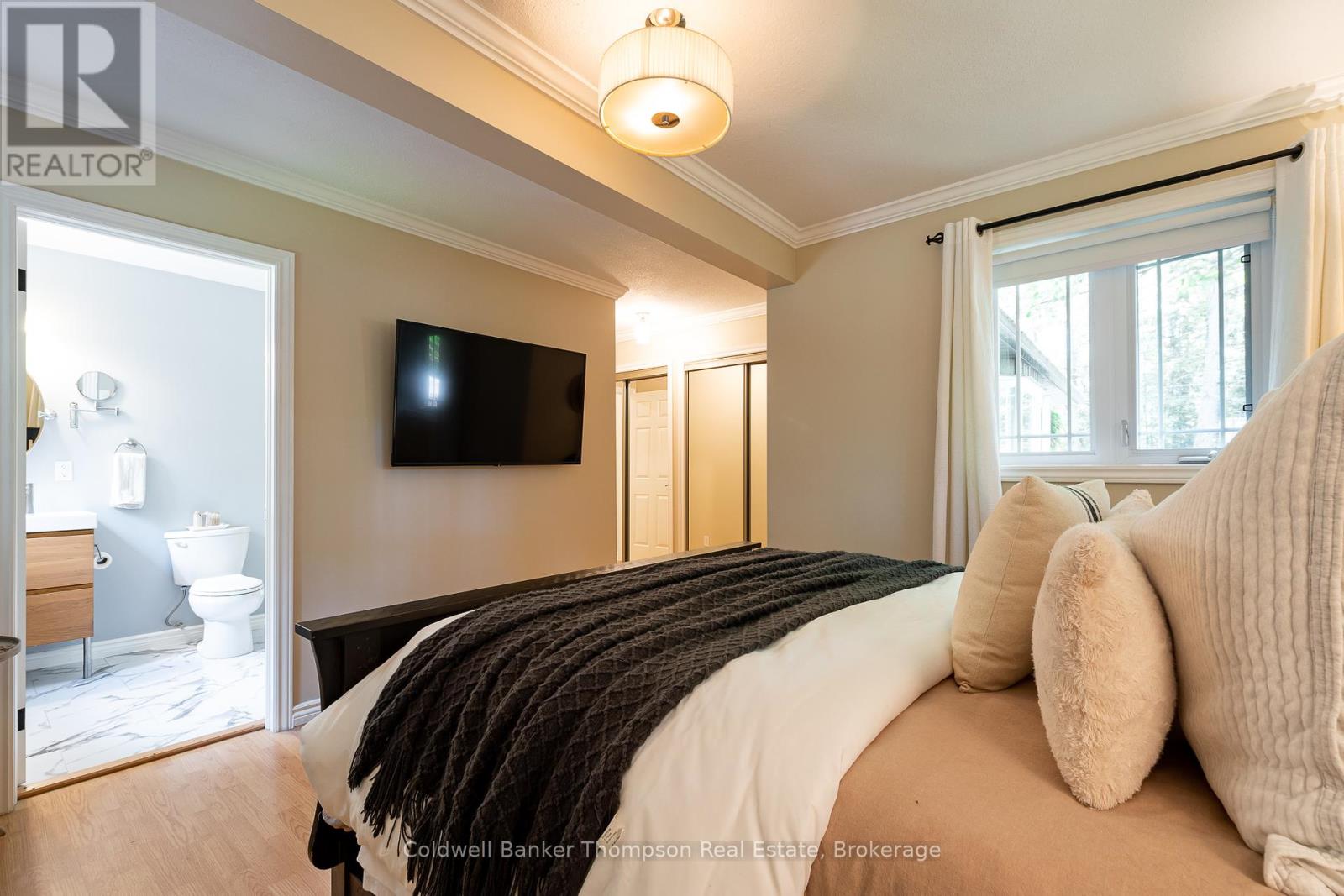 549 Greer Road, Huntsville, Ontario  P0B 1M0 - Photo 21 - X12263313