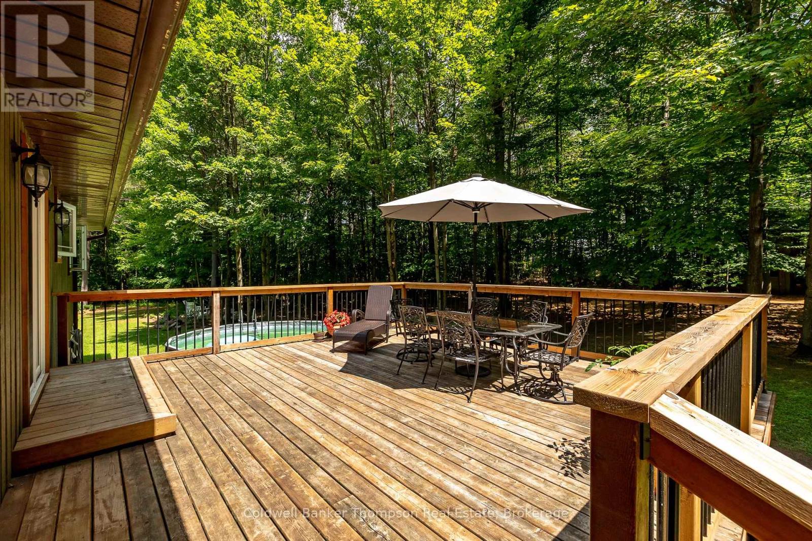 549 Greer Road, Huntsville, Ontario  P0B 1M0 - Photo 9 - X12263313