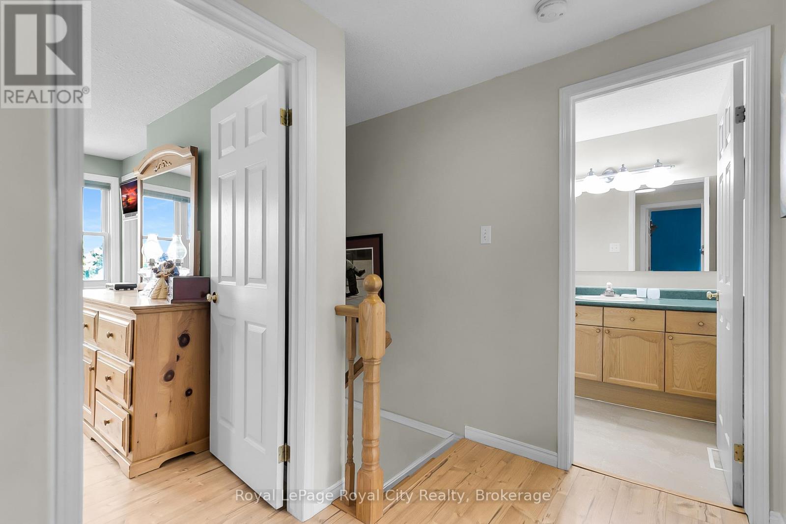 43 Hagan Avenue, Guelph, Ontario N1E 7B7 - Photo 20 - X12263333