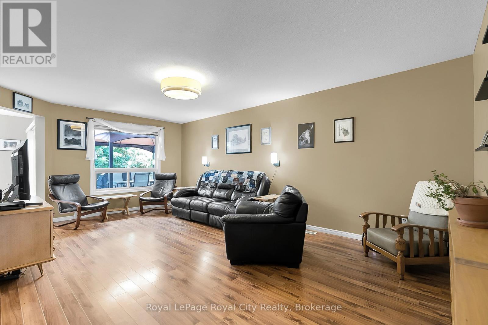 Property at 43 HAGAN AVENUE image 4