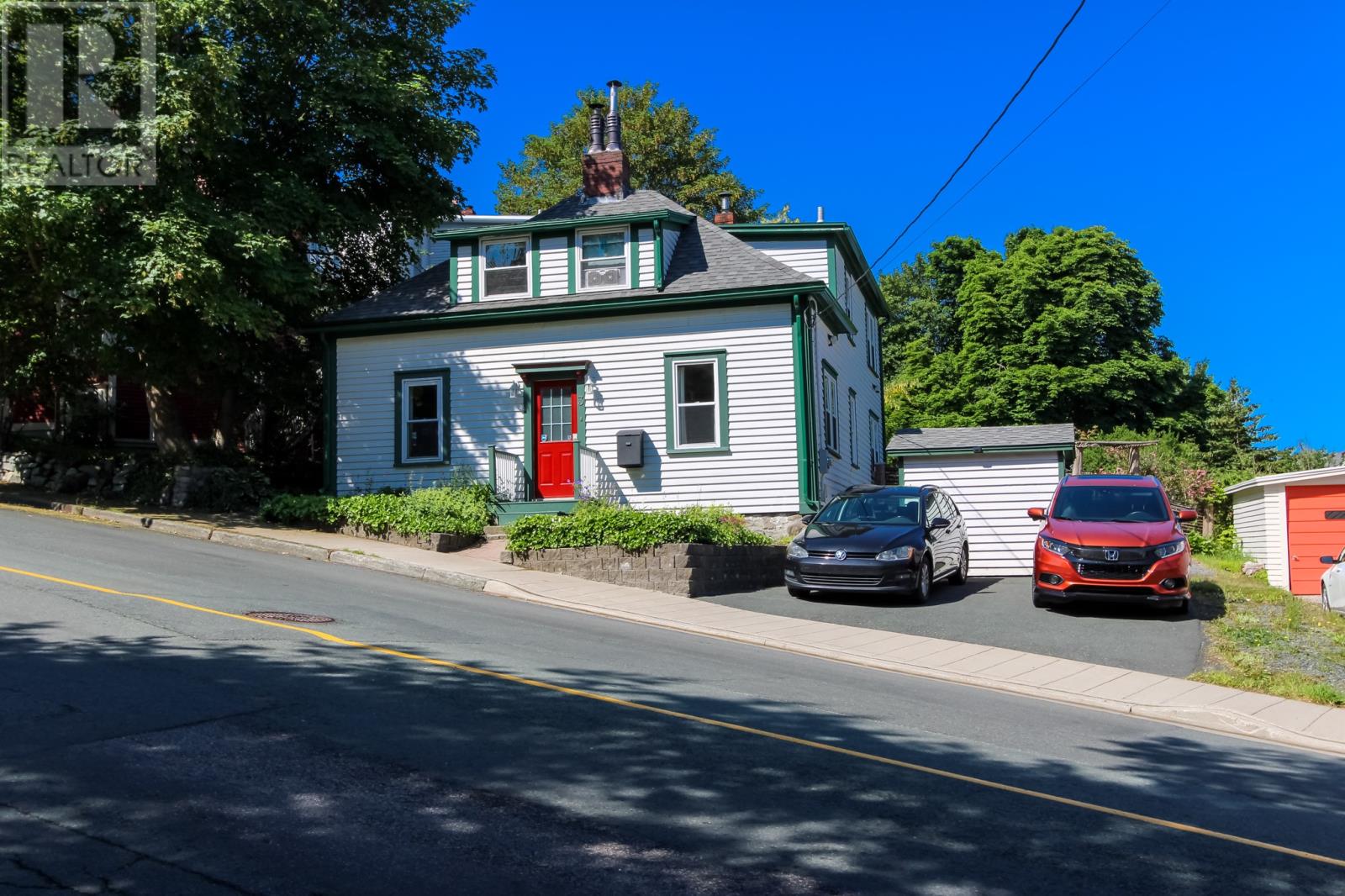 Property at 3 Carpasian Road image 1