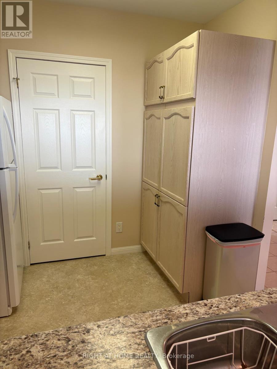 417 - 90 Dean Avenue, Barrie, Ontario  L4N 0M3 - Photo 18 - S8364164