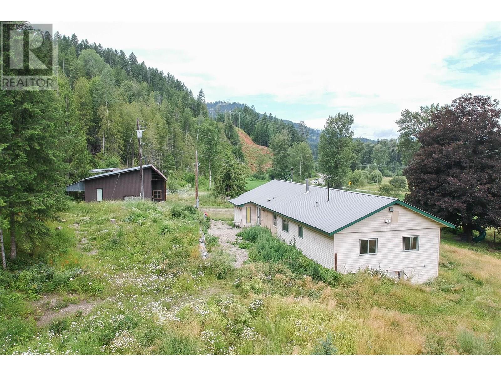 Property at 1538 Highway 6 image 1