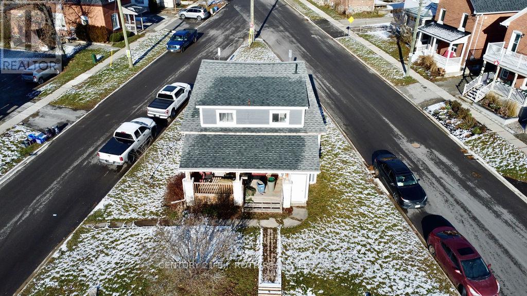 194 Dunlop Street E, Barrie (Lakeshore), Ontario  L4M 1B4 - Photo 10 - S12253457