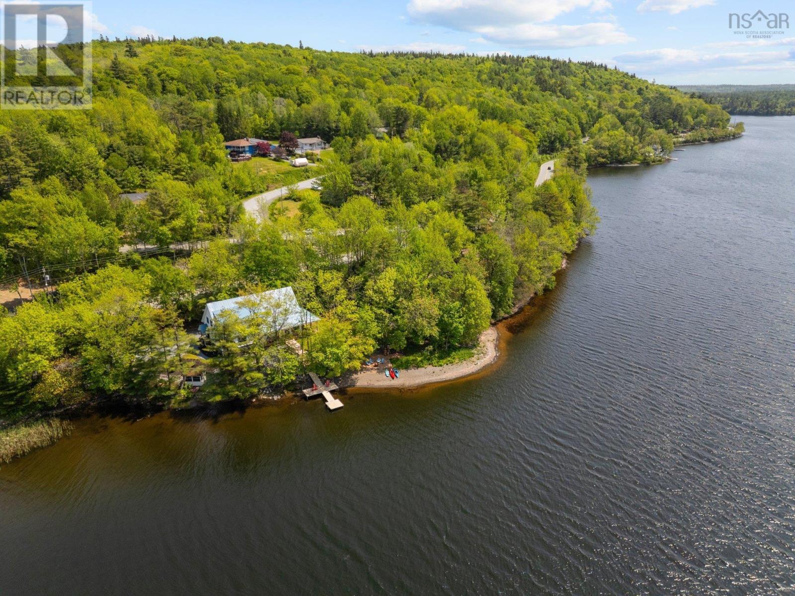 2881 Highway 2, Fall River, Nova Scotia  B2T 1W3 - Photo 40 - 202514481