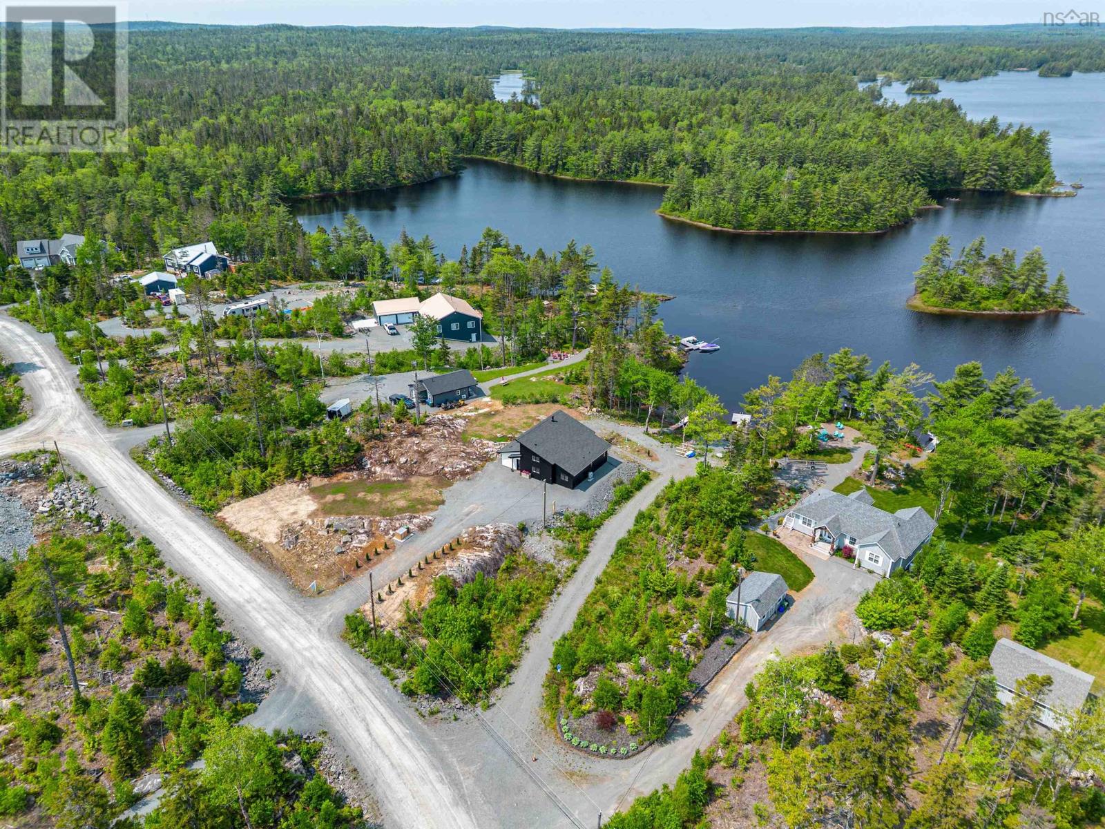 242 Heritage Way, East Uniacke, Nova Scotia  B0N 1Z0 - Photo 36 - 202514564