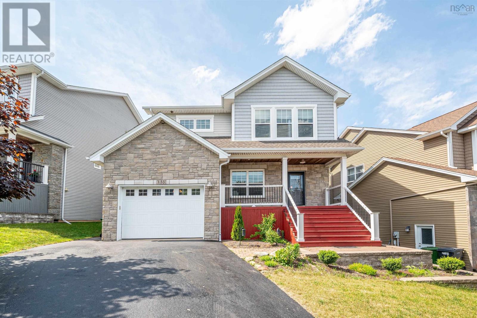 Property at 155 HollyHock Way image 4