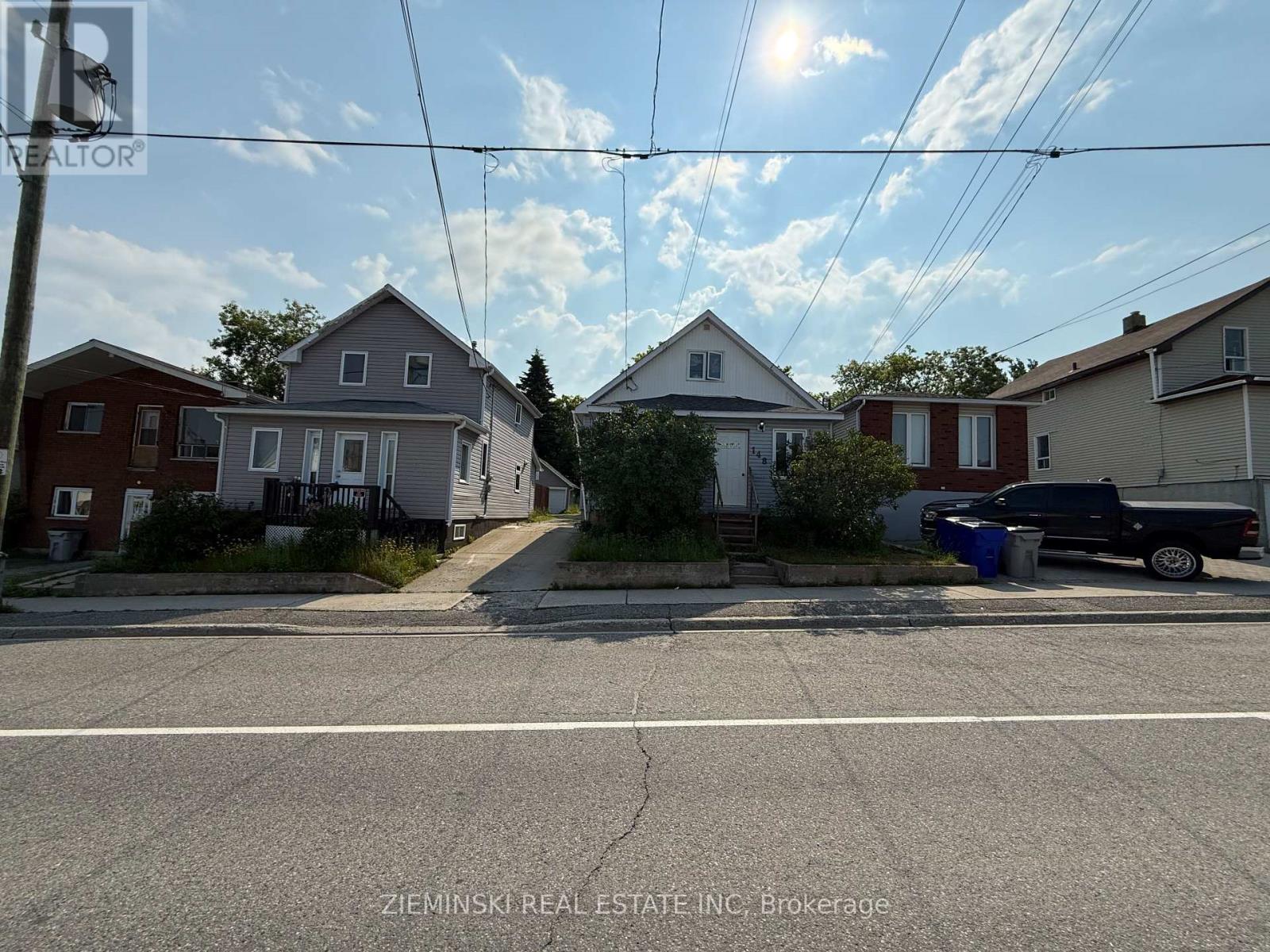 Property at 148 PINE STREET N image 4